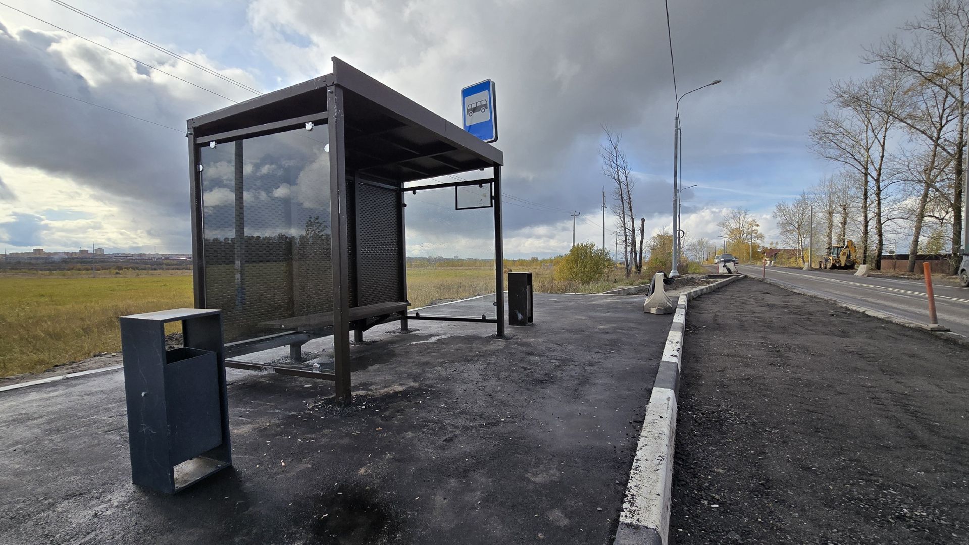 Коломна, автобусная остановка, остановочные павильоны,