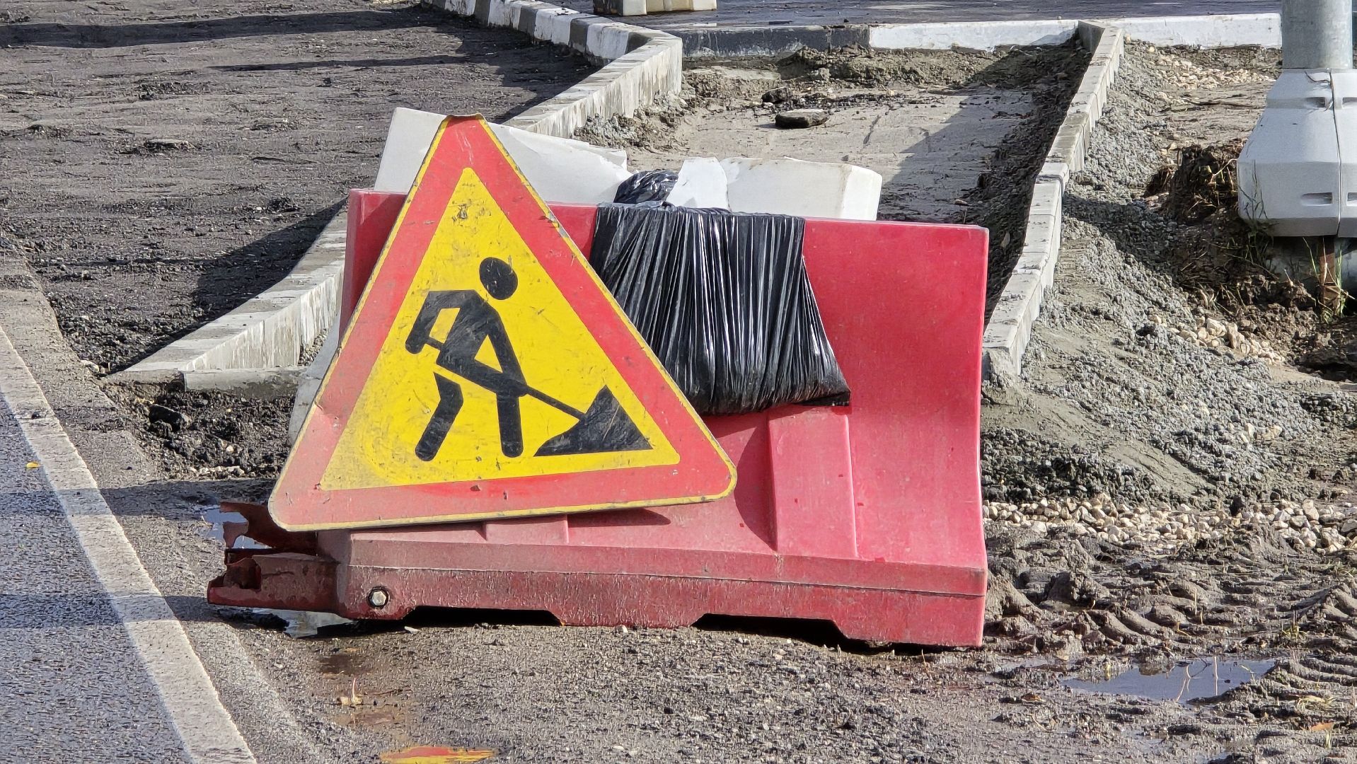 Коломна, автобусная остановка, остановочные павильоны,