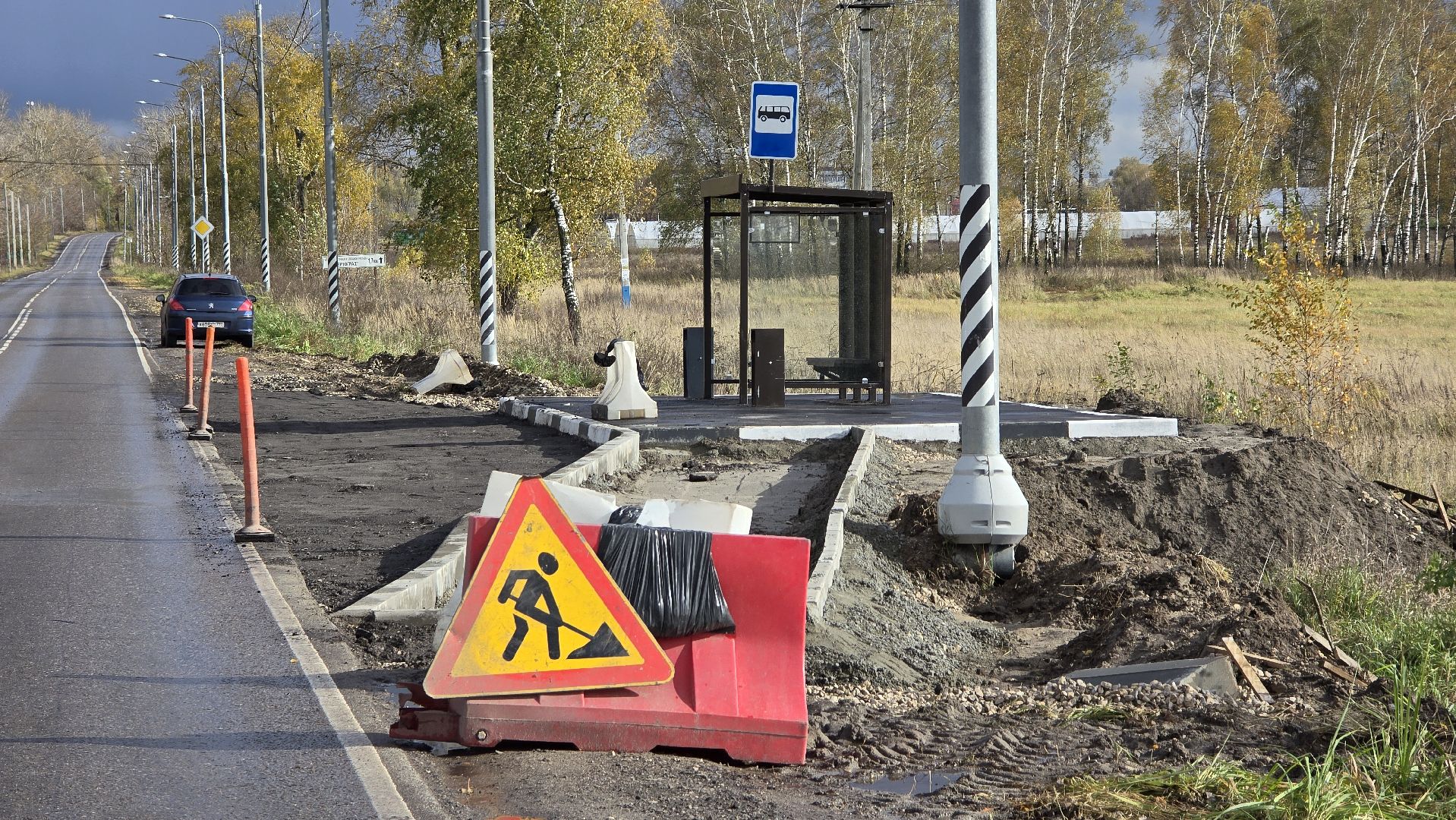 Коломна, автобусная остановка, остановочные павильоны,