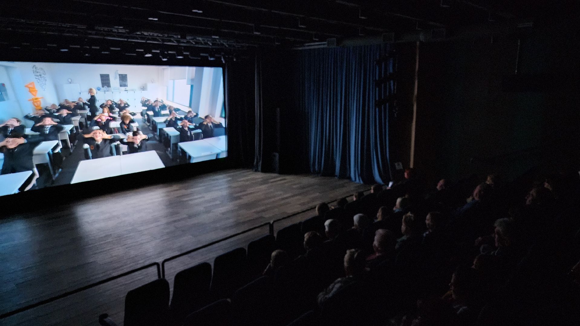 патриотическое кино, протвино, волонтеры, дк протон,