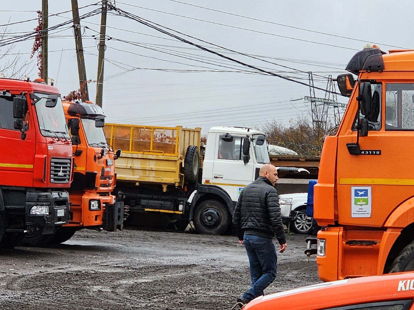 чехов, мбу чеховское благоустройство, подготовка к зиме, осенне-зимний период, спецтехника, уборочная техника,  техобслуживание, текущий ремонт, инвентарь и инструменты, противогололедные материалы, пескосоляная смесь, гсм, штат, водители, дворники, разнорабочие, содержание и уборка территорий, программа яндекс вектор,автоматизация работы, контроль, средства малой механизации,