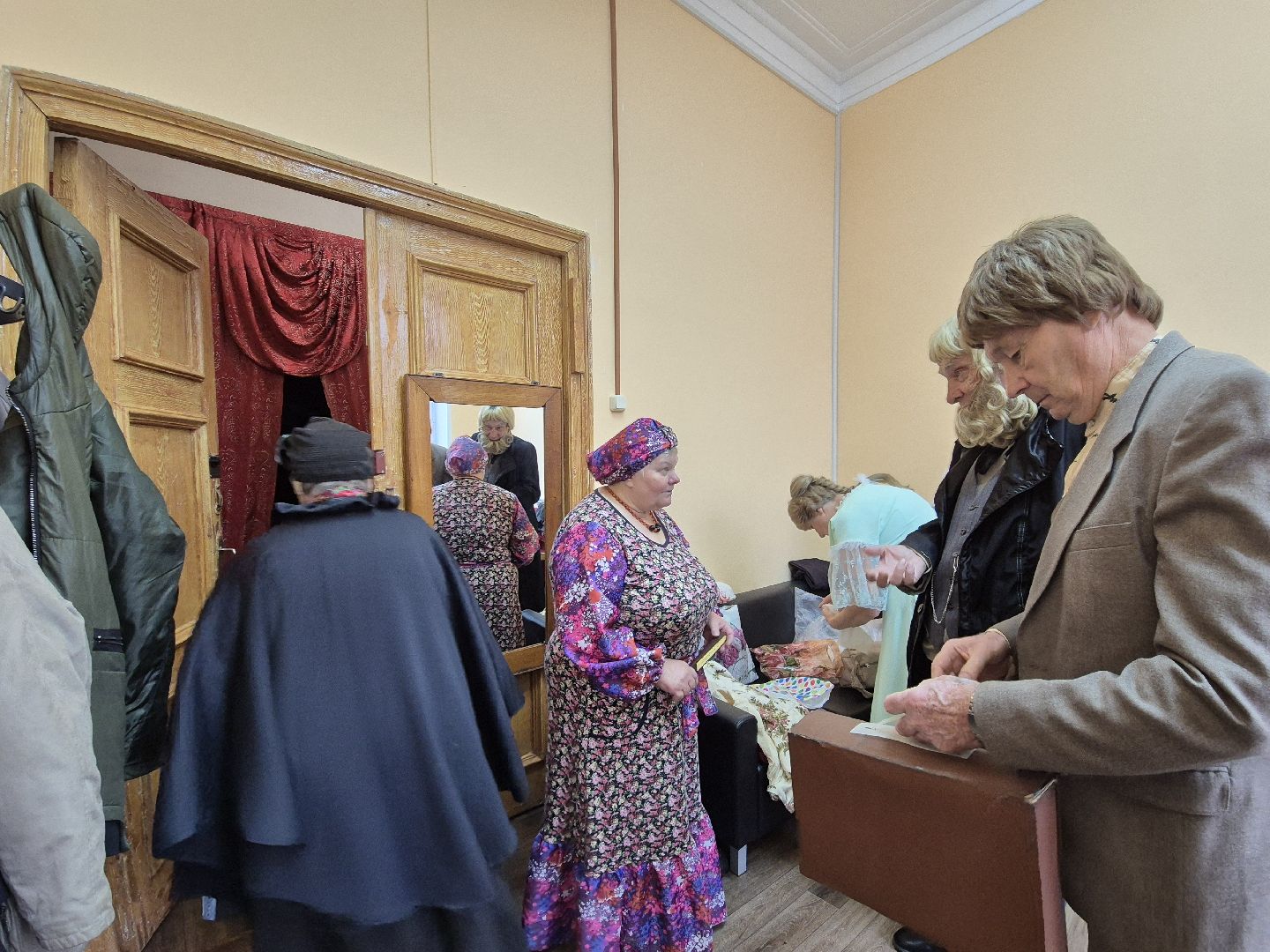 спектакль, активное долголетие,деревня демихово,