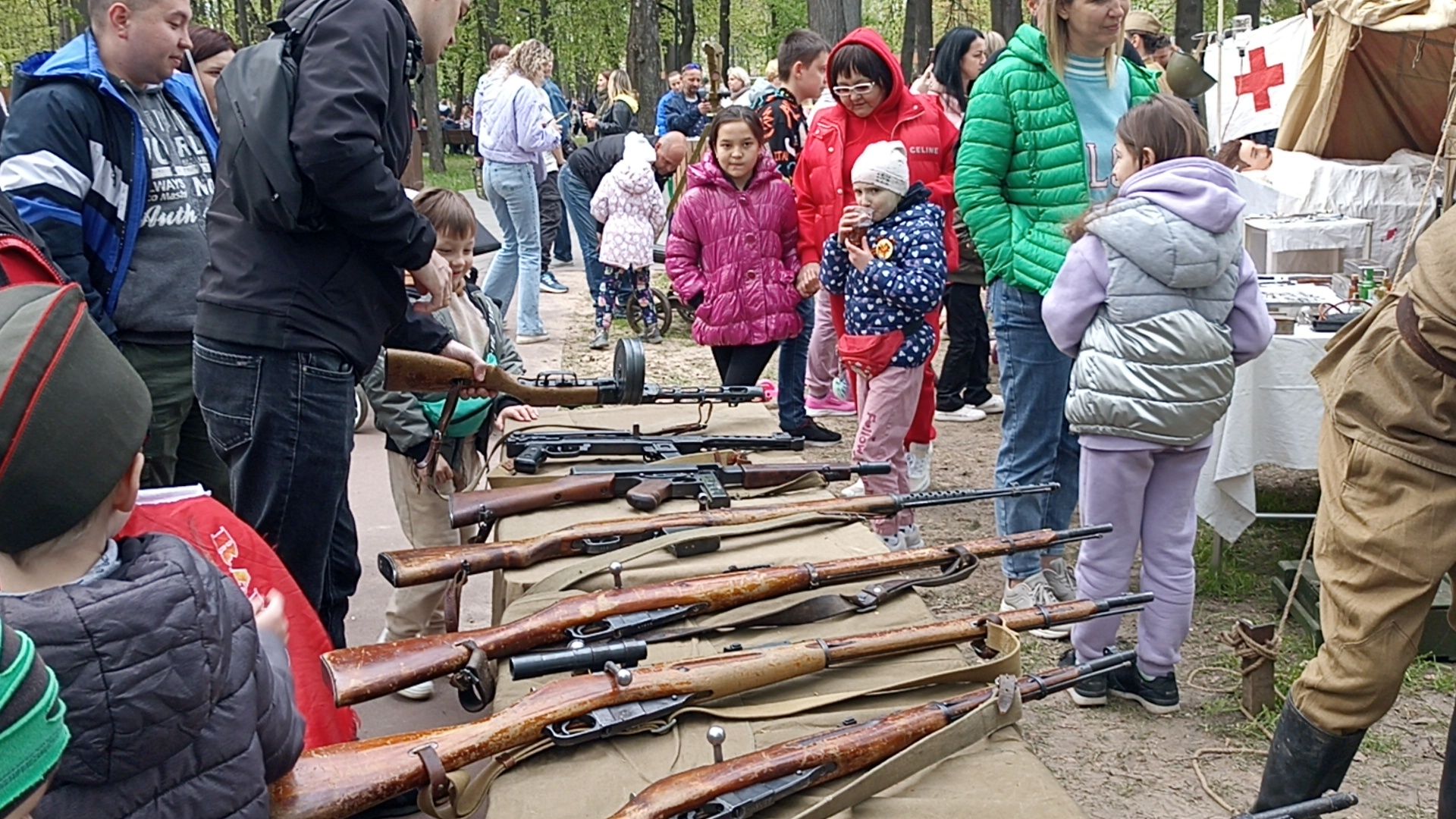Серпухов, Подмосковье, 9 Мая, концерт, парк, праздник, День Победы