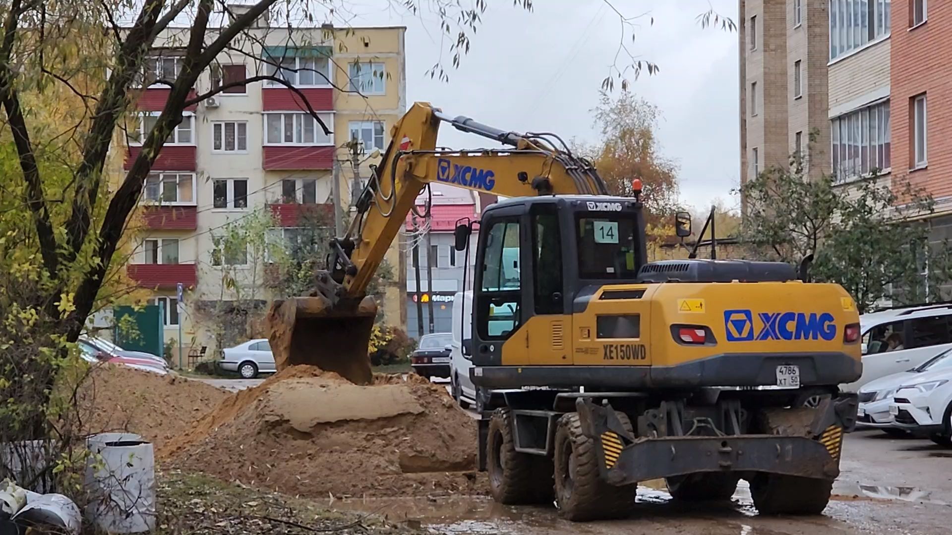 чехов, вишневый бульвар, улица чехова, капремонт теплосети, реконструкция теплотрассы, модернизация, замена труб, горячее водоснабжение, отопление, обратная засыпка траншей, благоустройство, госпрограмма московской области, обращения жителей, портал добродел,