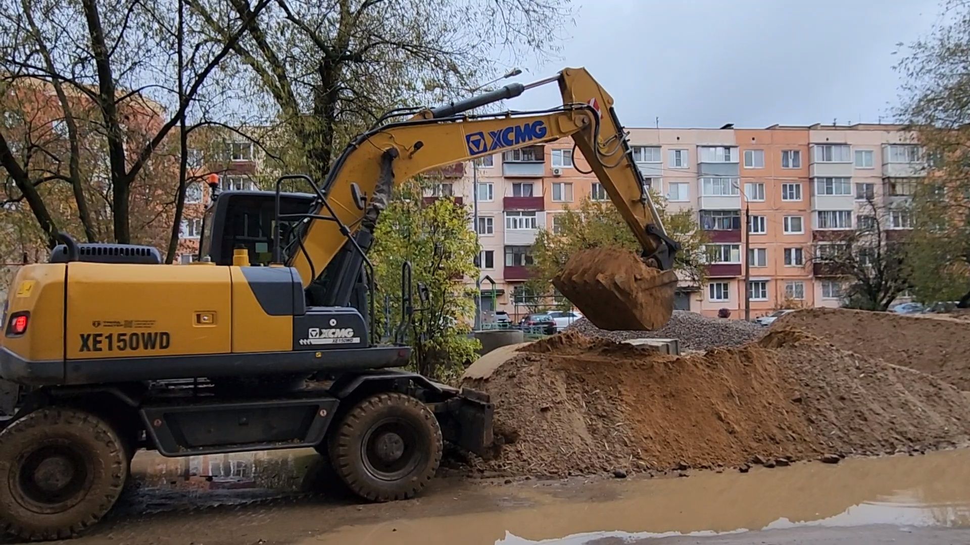 чехов, вишневый бульвар, улица чехова, капремонт теплосети, реконструкция теплотрассы, модернизация, замена труб, горячее водоснабжение, отопление, обратная засыпка траншей, благоустройство, госпрограмма московской области, обращения жителей, портал добродел,