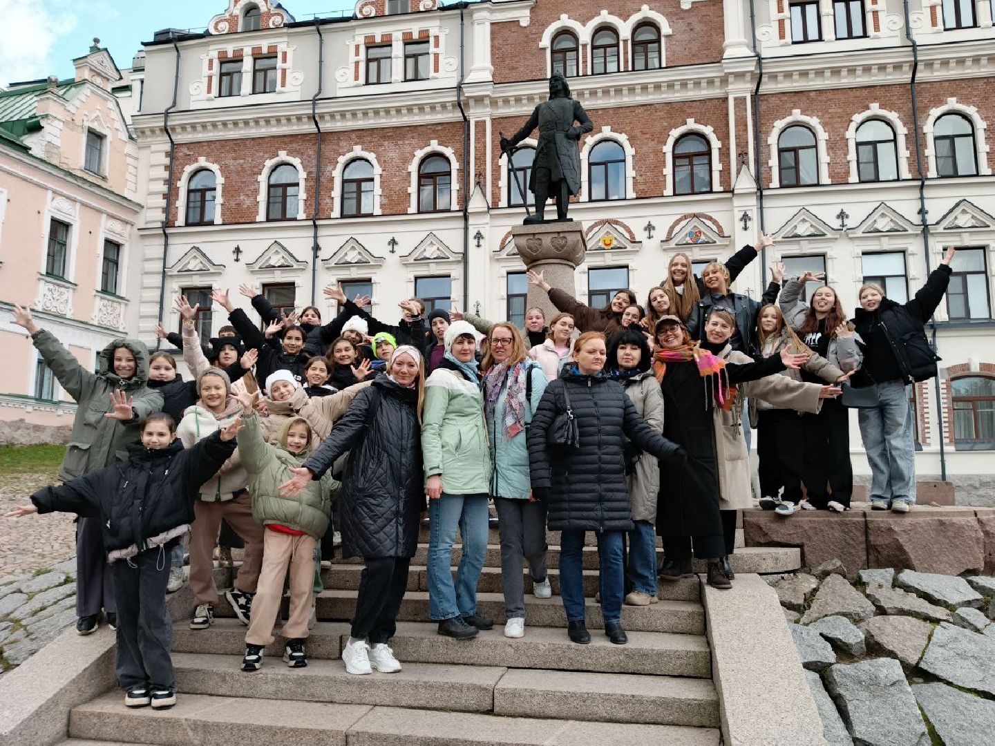 чехов, театр танца седьмое небо, международный конкурс, фестиваль, гран-при, лауреат конкурса, выборг, художественный руководитель, татьяна гавриленко, дворец культуры дружба, репетиции,открытые страницы выборг,