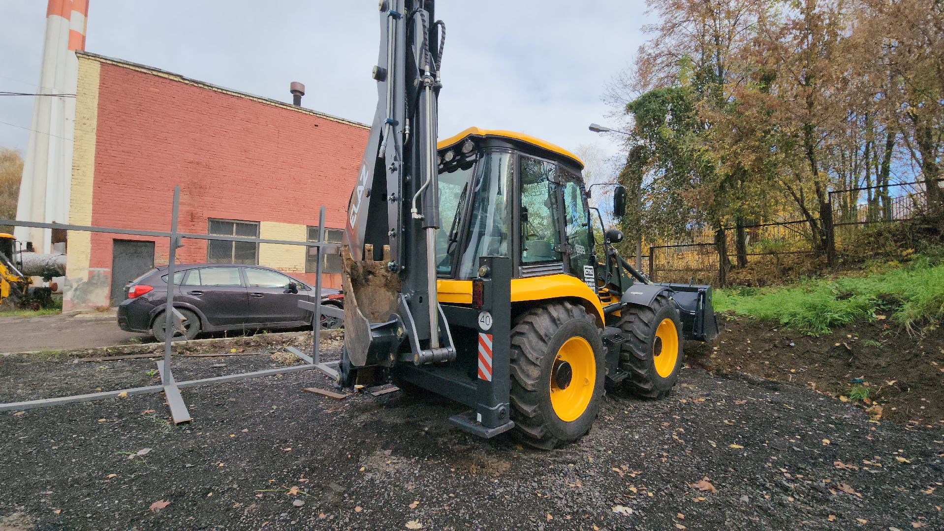 кашира, муп теплосеть, экскаватор-погрузчик, новая техника, губернаторская программа, ремонт, благоустройство,