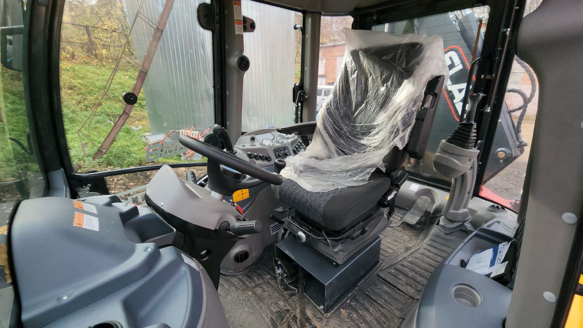 кашира, муп теплосеть, экскаватор-погрузчик, новая техника, губернаторская программа, ремонт, благоустройство,