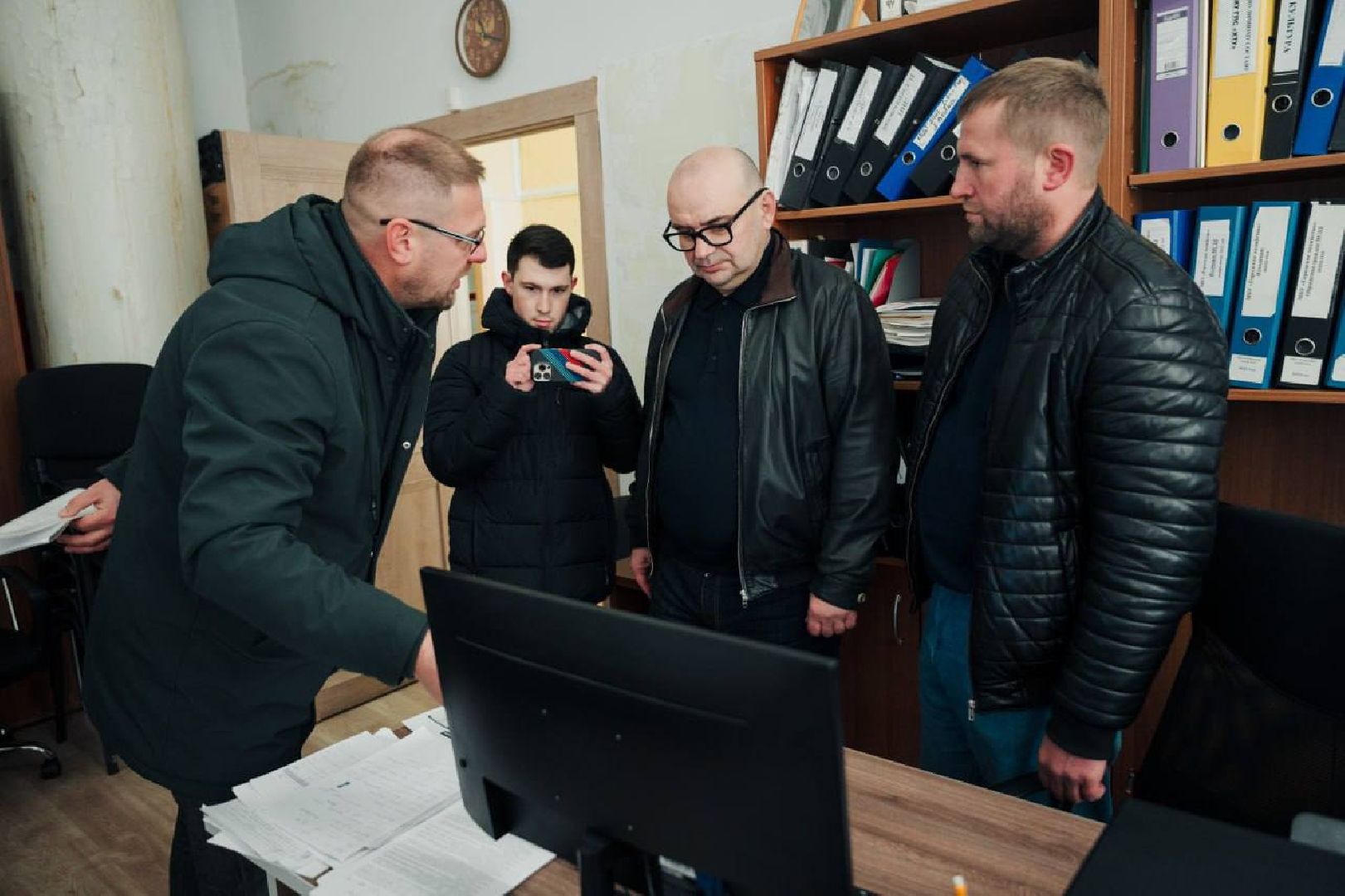 жкх, подготовка к зиме, дети, школьники, коммунальное хозяйство,