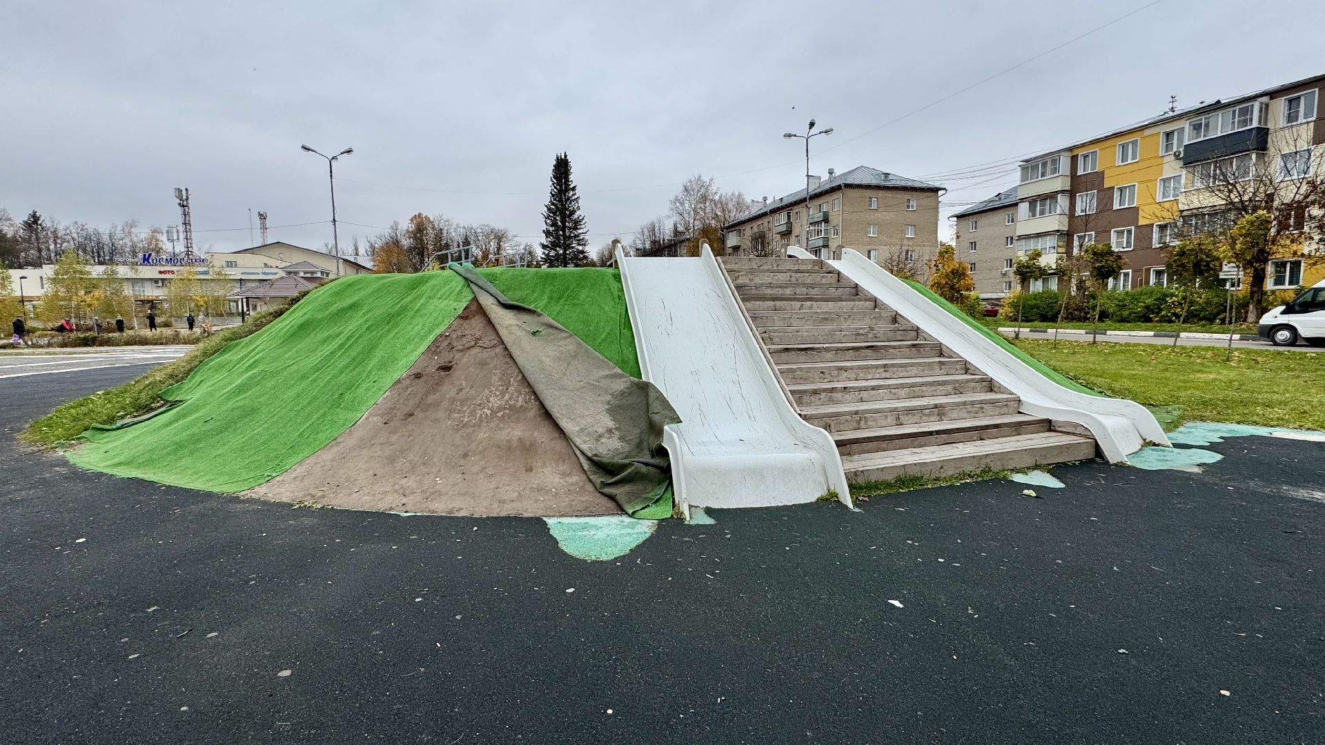 сергиево-посадский городской округ, Пересвет, площадь пухова,