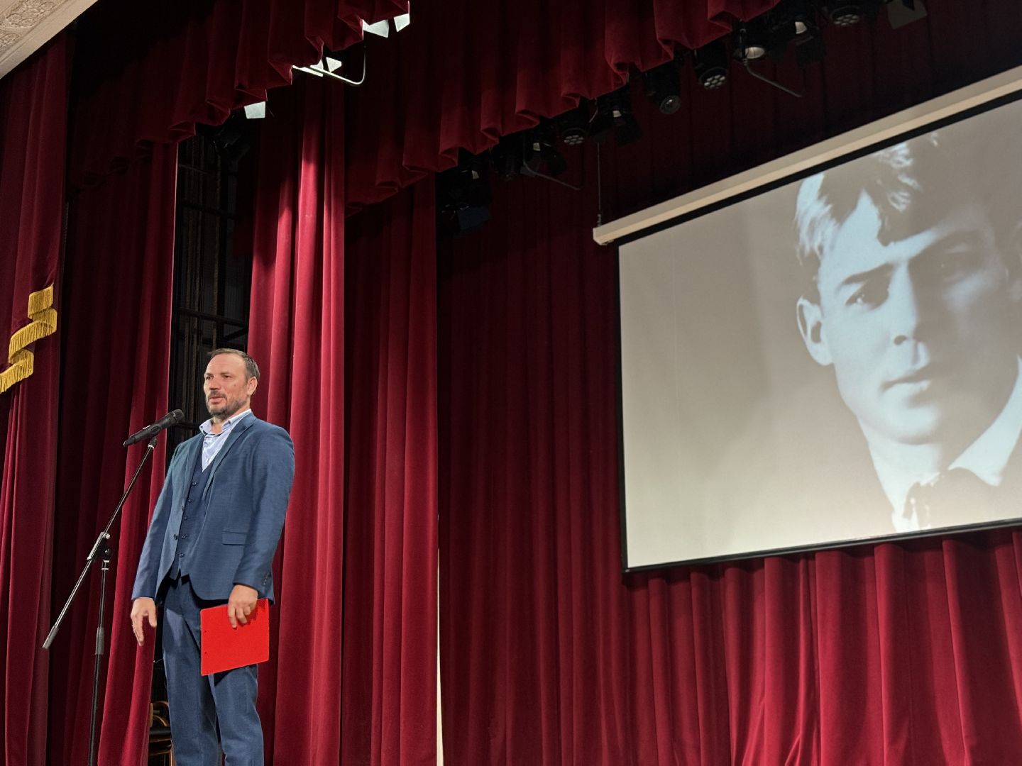 поэтический вечер, сергей есенин, дк видное,  ленинский округ,