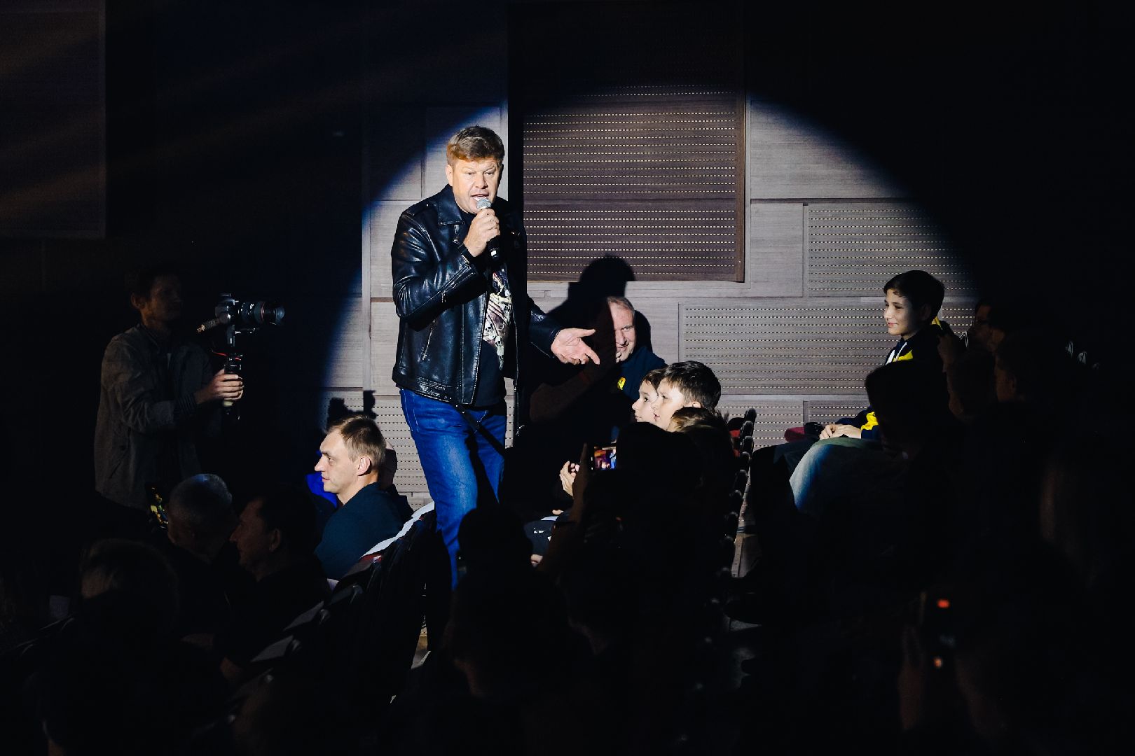 спорт, баскетбол, концерт,