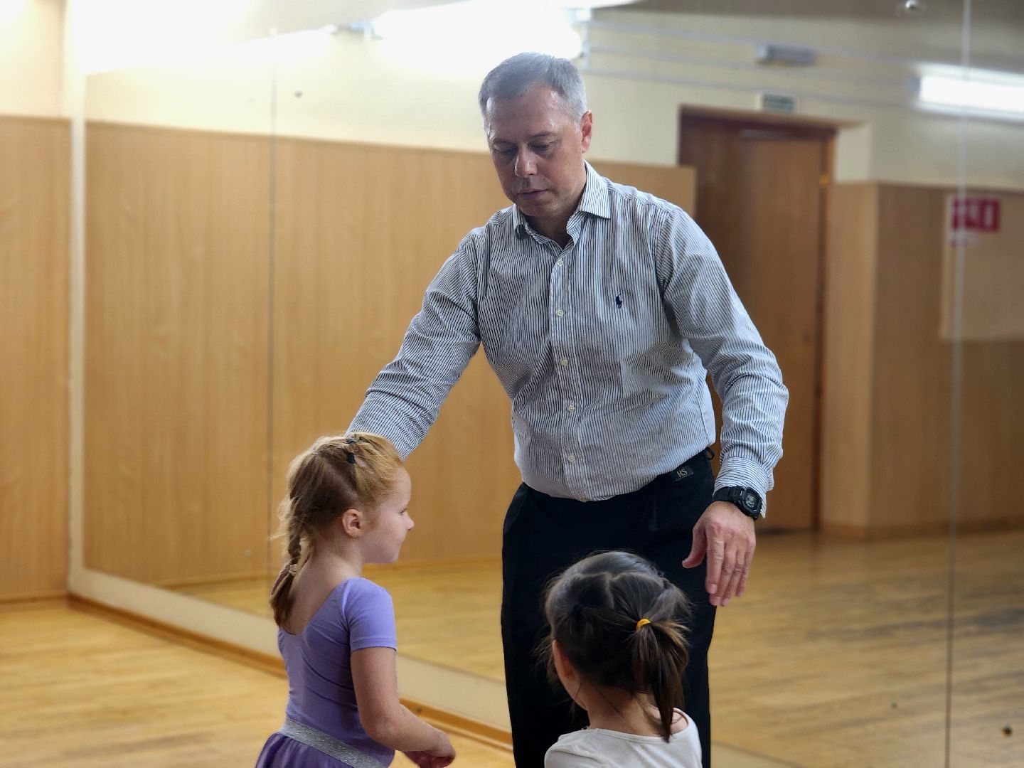 танцы, дк мир, культура,