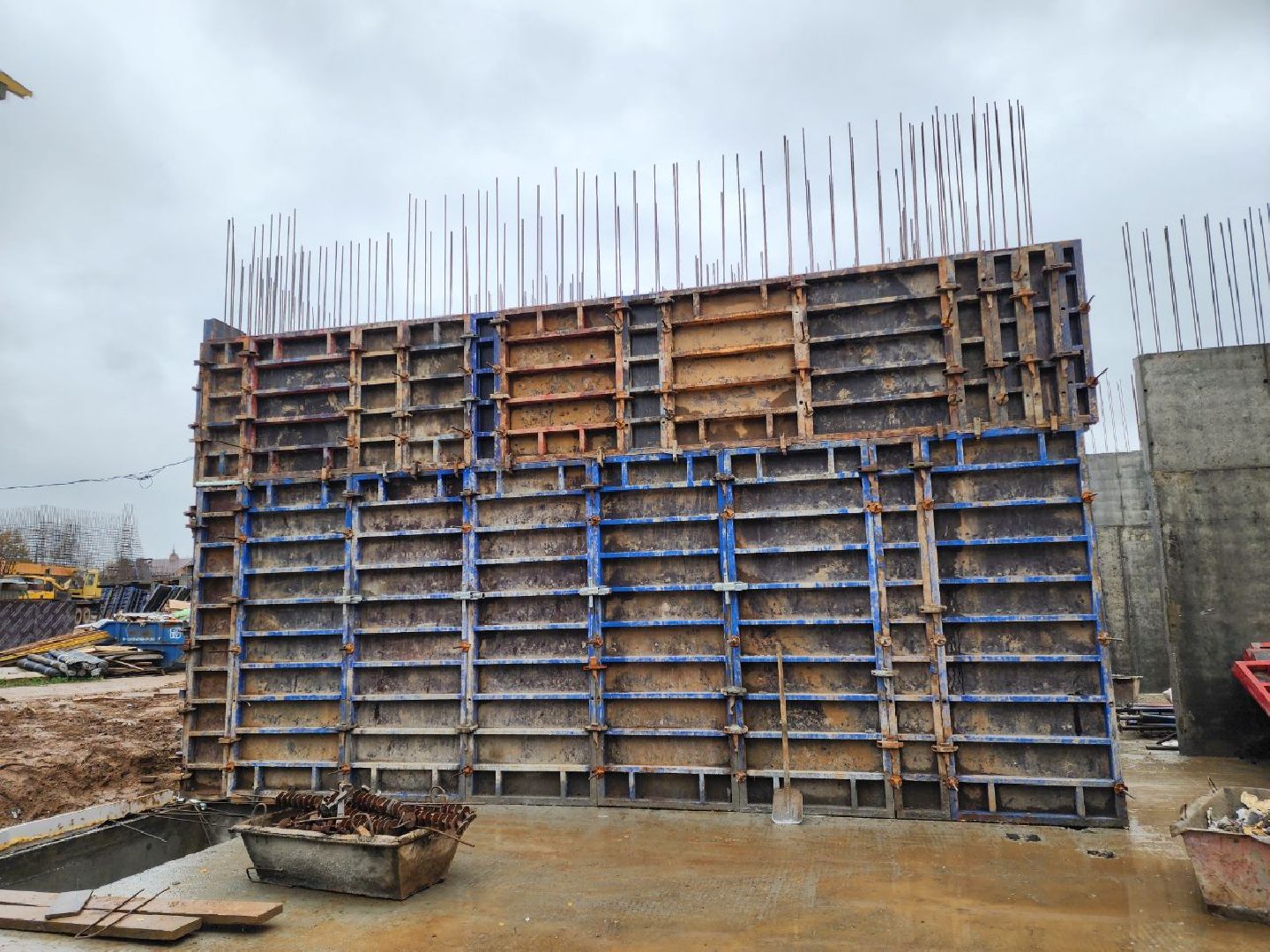 солнечногорск, строительство , квартиры , пересенцы,