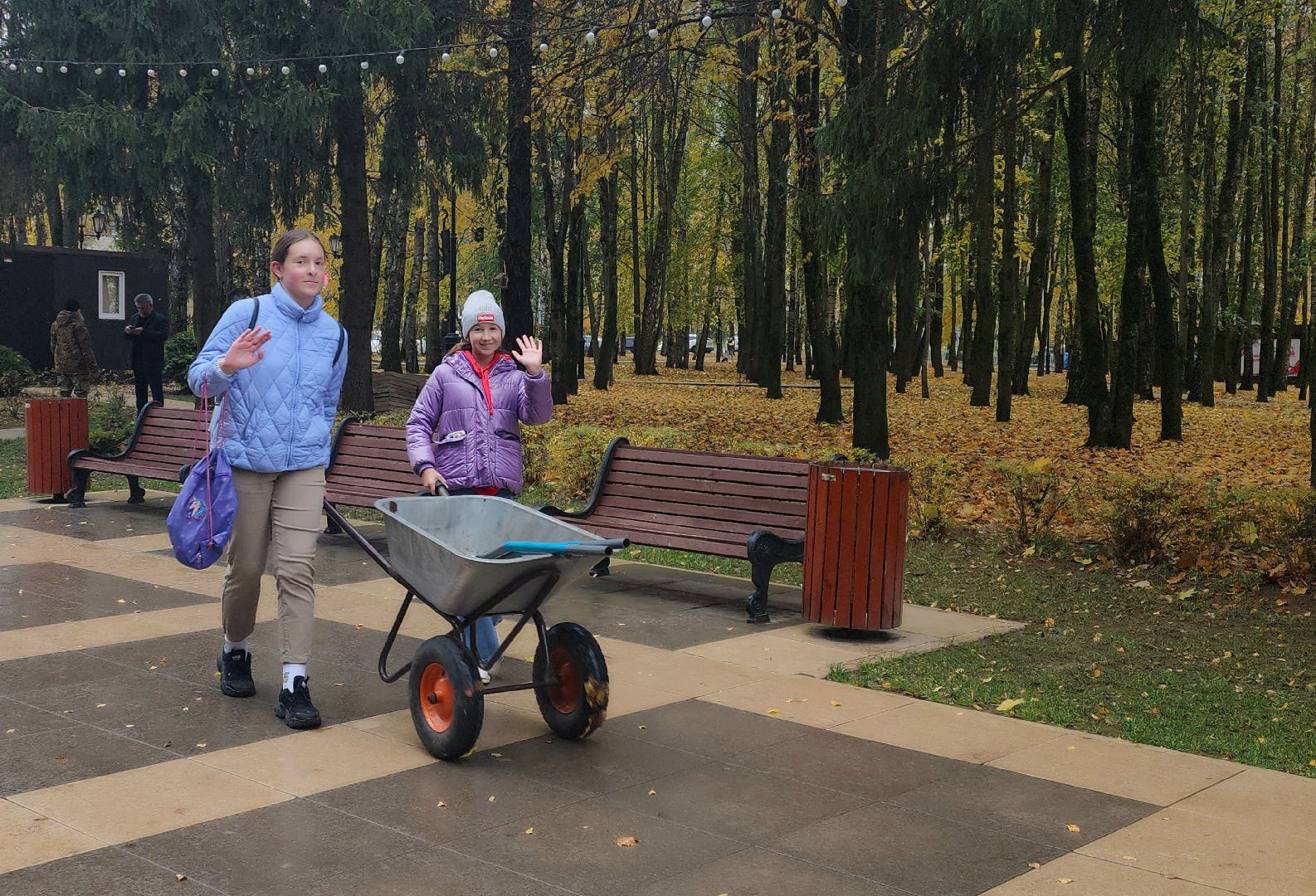 наро-фоминск, наро-фоминский городской округ, экологическая акция, благоустройство клумб, движение первых наро-фоминск, юннаты,