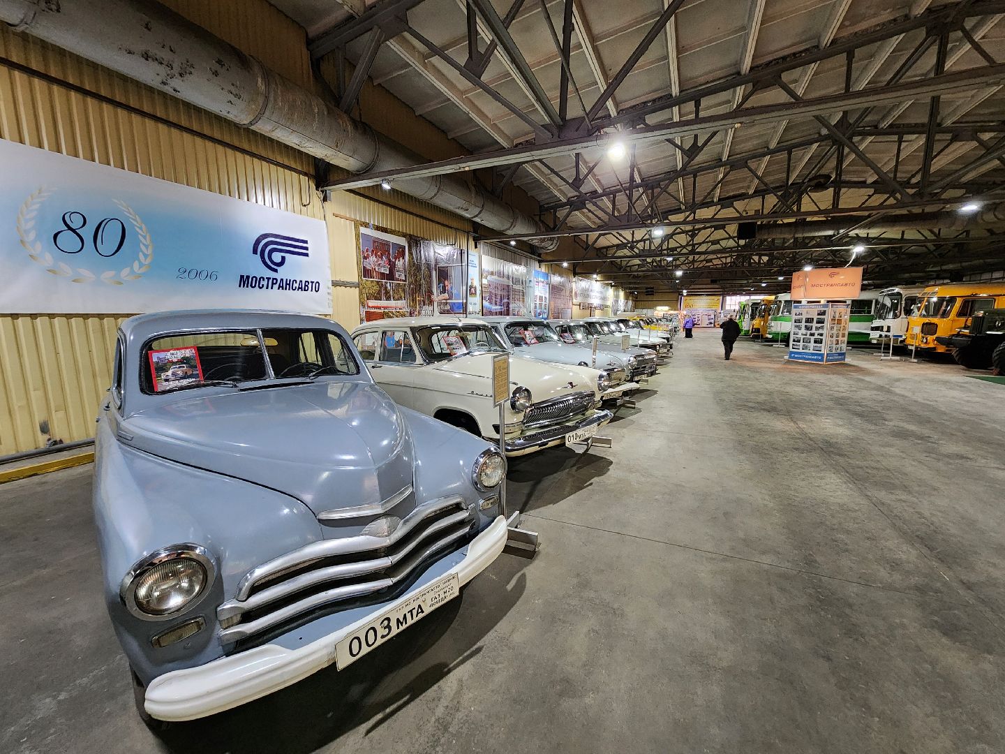 чехов, деревня манушкино, музей автотранспорта, выставка ретро-автомобилей, мострансавто, грузовики, автобусы, легковые машины, проездные билеты, макеты, архивная фотохроника, бесплатная выставка, экспозиция,