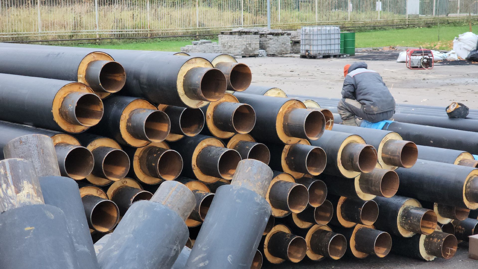 Спорт , Стадион Москвич, Лобня, Подогрев футбольного поля ,