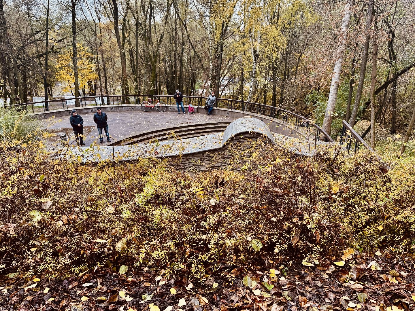 раменское, раменский городской парк, вандализм, благоустройство, ремонт, клумбы,