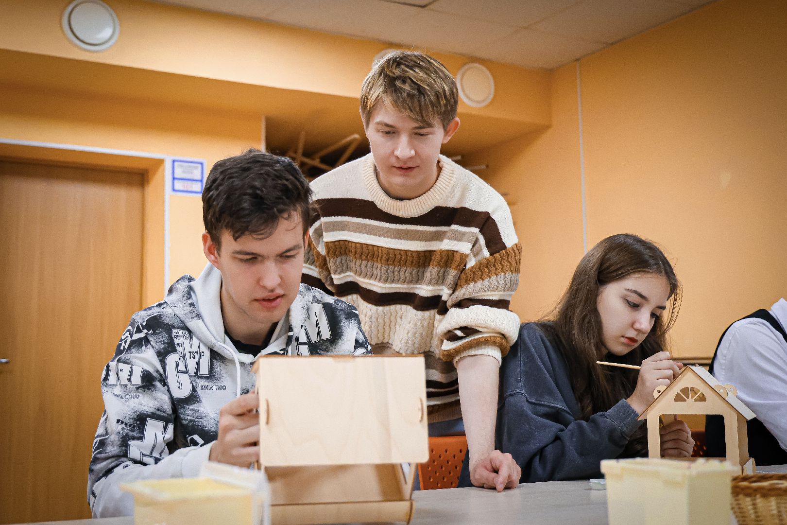 клин, общество, волонтеры, кормушки для птиц,