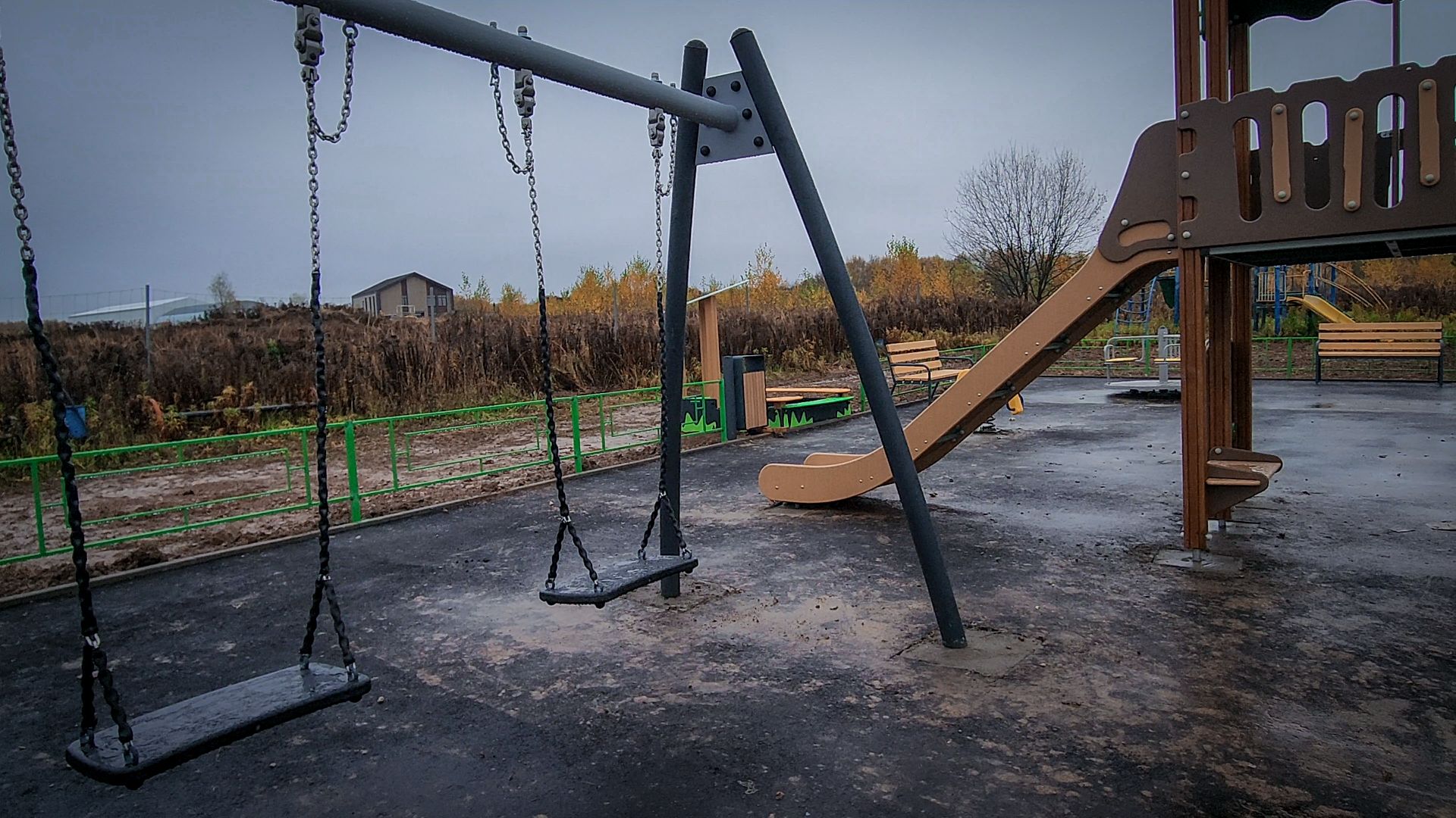 бронницы, детская площадка в бронницах, новая детская площадка в бронницах, игровой комплекс на солнечной,