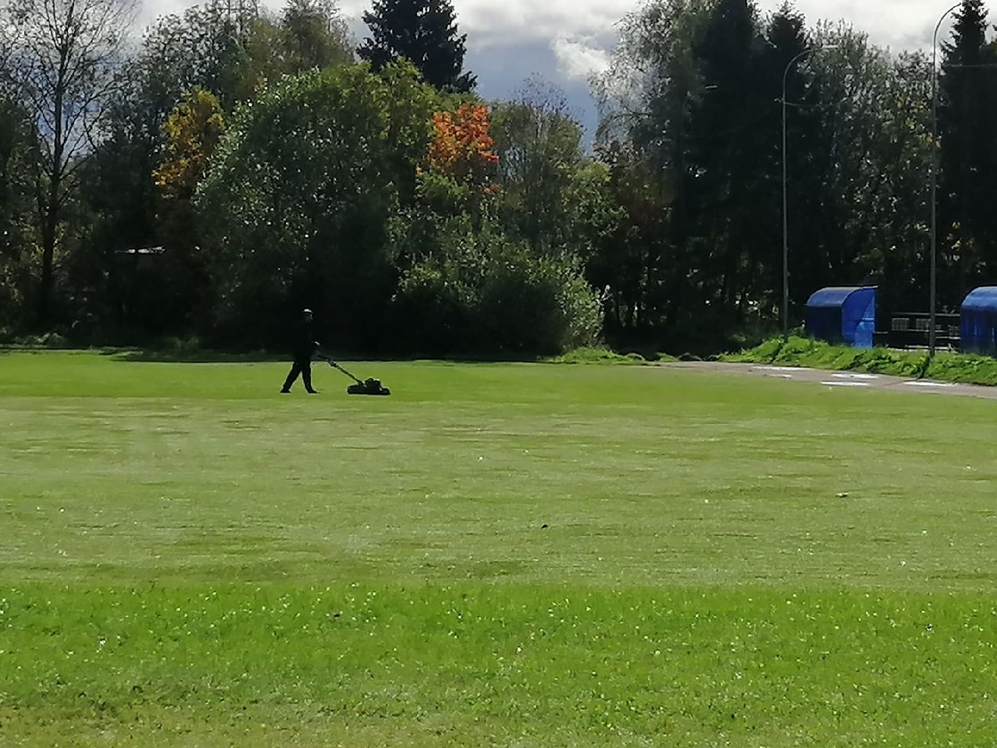 стрижка газонов, стадион, городской округ восход, благоустройство,