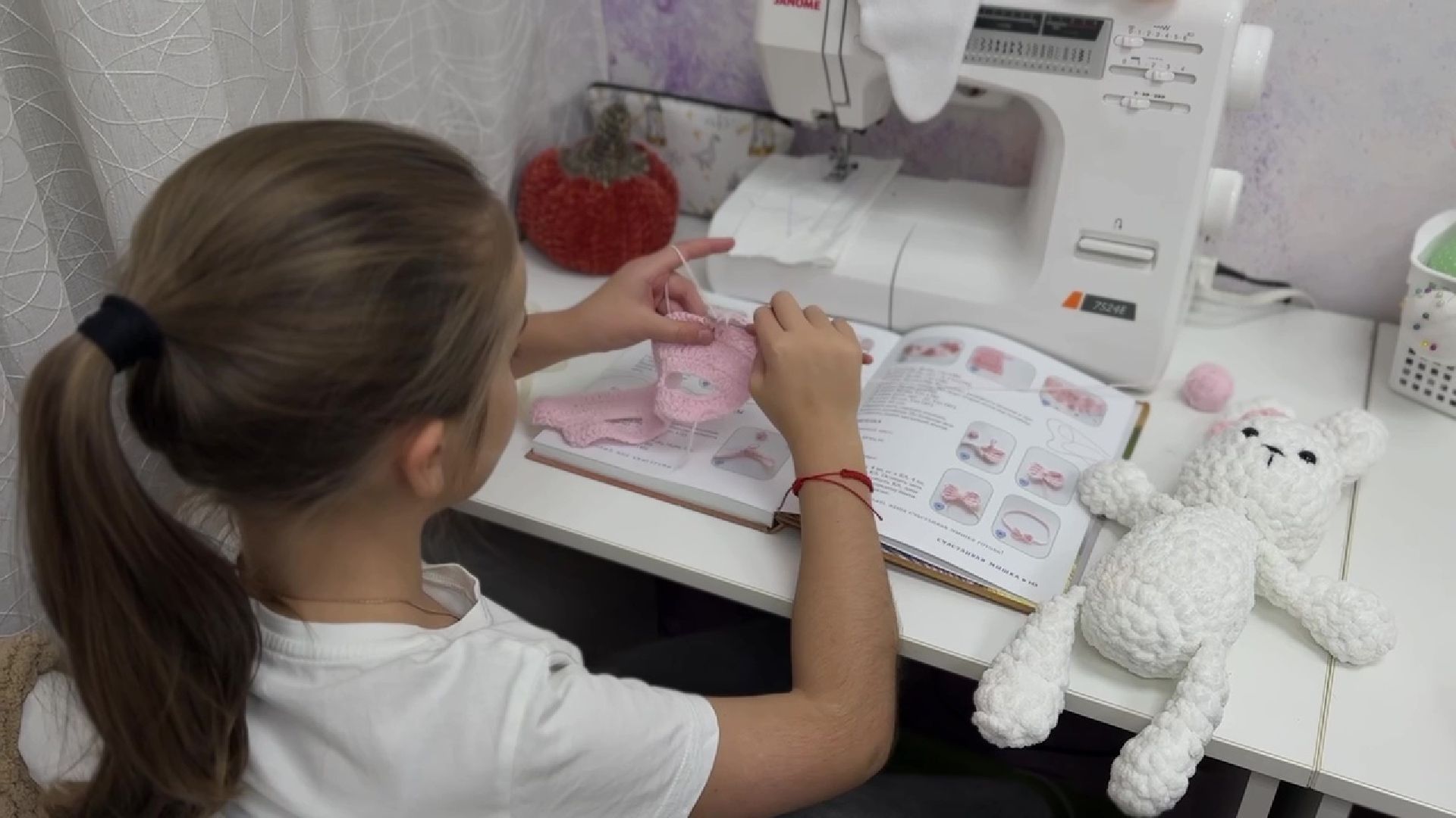 Реутов, библиотека, швейная мастерская, швеи, шитье для девочек,вязание, курсы кройки и шитья,