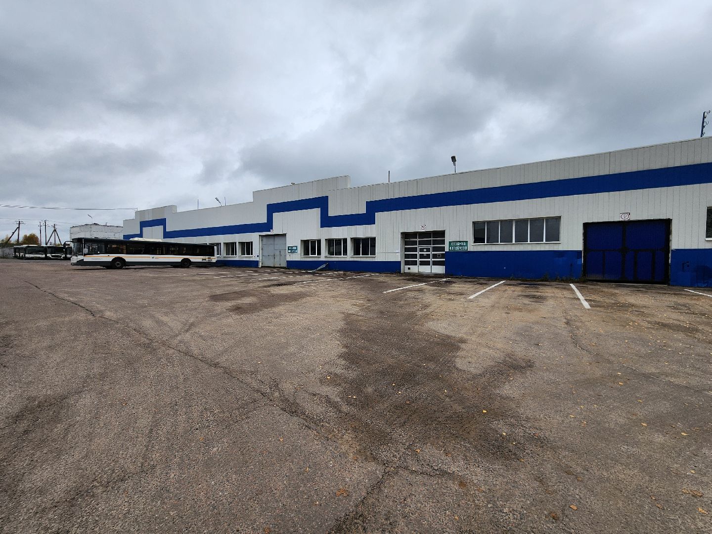 чехов, деревня манушкино, филиал мострансавто, производственная база чехов, автопарк, техобслуживание, маршруты, ремонт автобусов, штат, пополнение автопарка, подготовка автобусов к рейсам, руководитель пб чехов, алексей коркин, медосмотры, оплата проезда, набор сотрудников, вакансии,