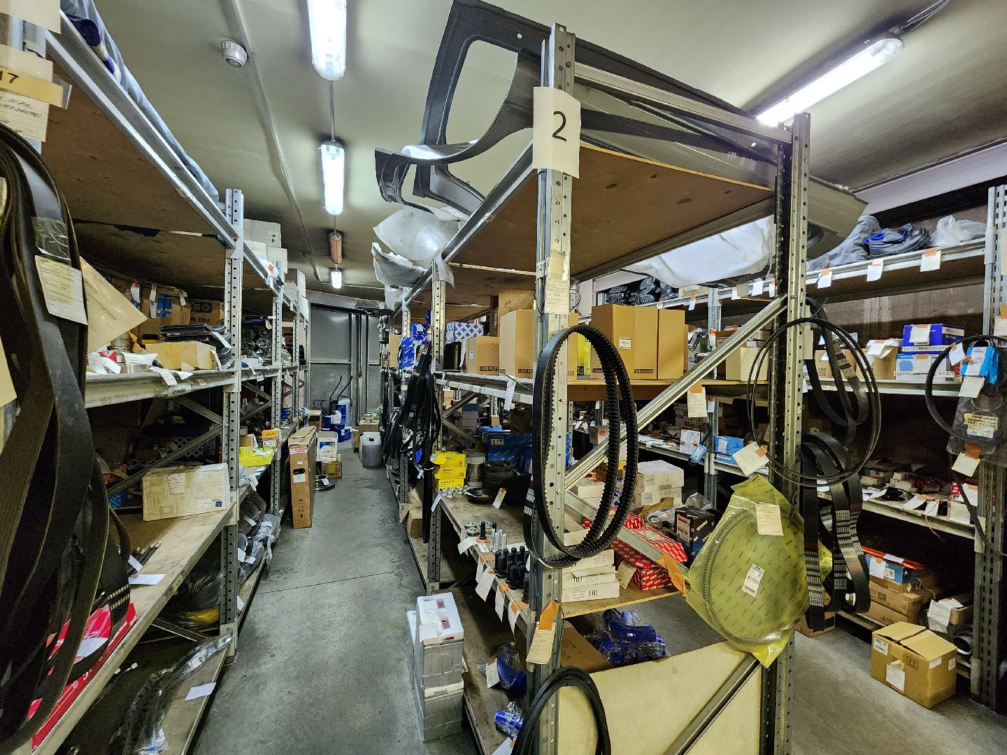 чехов, деревня манушкино, филиал мострансавто, производственная база чехов, автопарк, техобслуживание, маршруты, ремонт автобусов, штат, пополнение автопарка, подготовка автобусов к рейсам, руководитель пб чехов, алексей коркин, медосмотры, оплата проезда, набор сотрудников, вакансии,