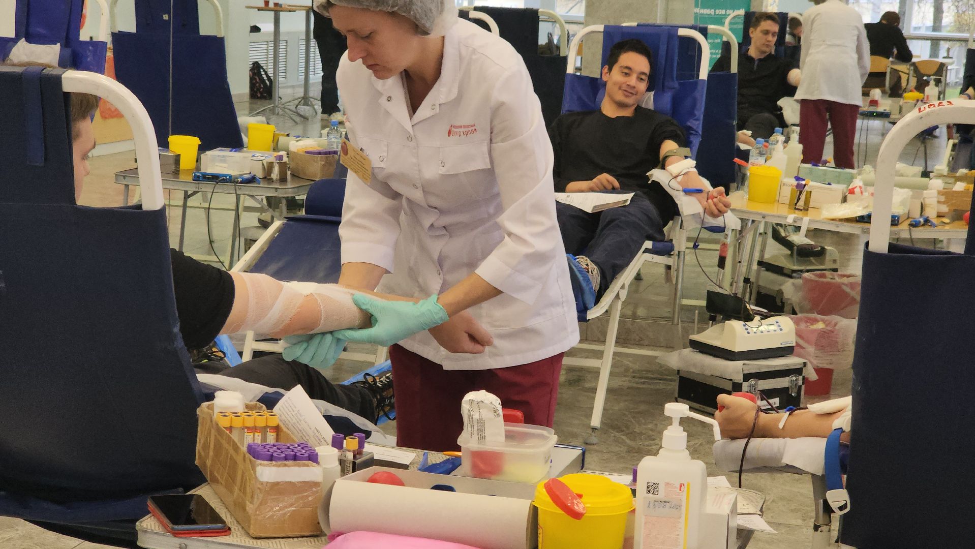 долгопрудный, мфти, красный крест, донорская акция, студенты, почетный донор, лаборант,
