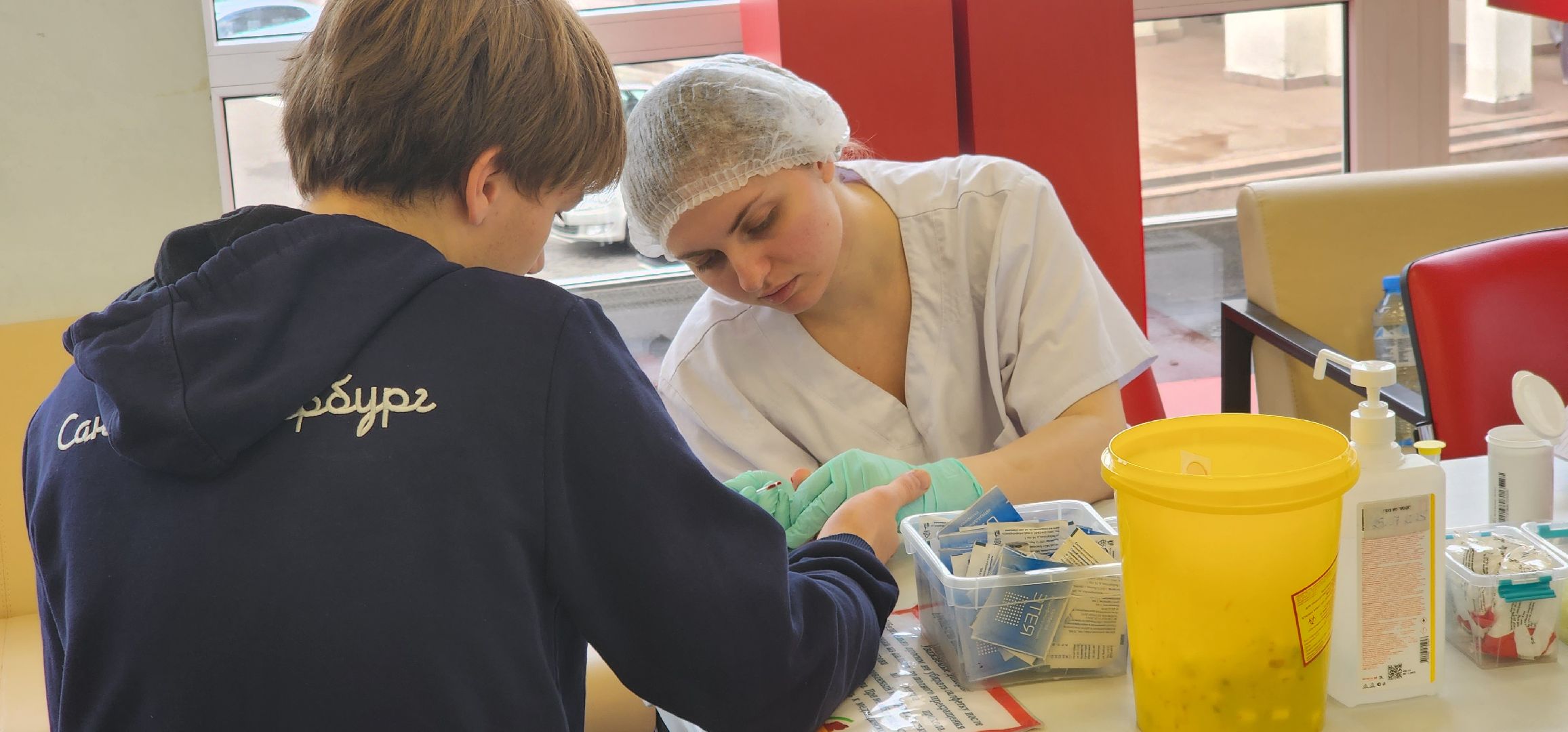 долгопрудный, мфти, красный крест, донорская акция, студенты, почетный донор, лаборант,