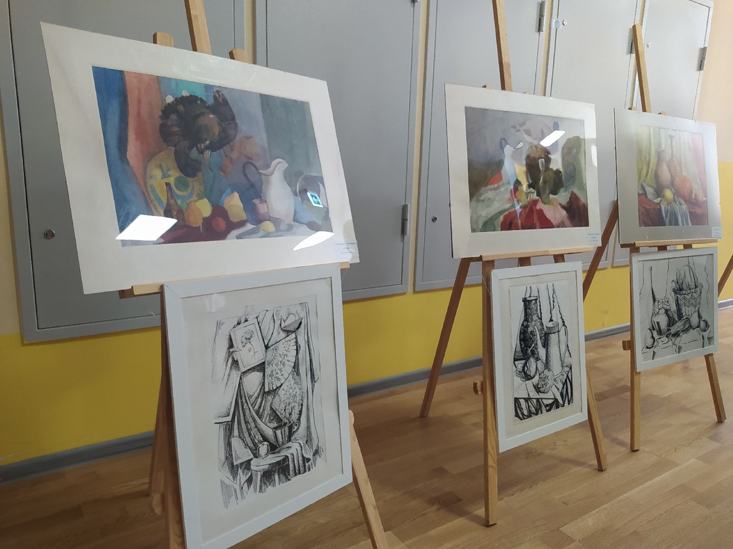 Народные промыслы, профориентация, подносы, картины, резьба по дереву