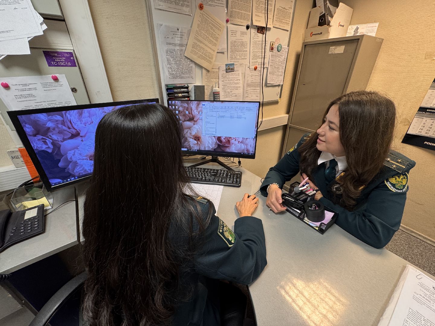 Работа в таможне, День таможенника, Аэропорт Внуково,