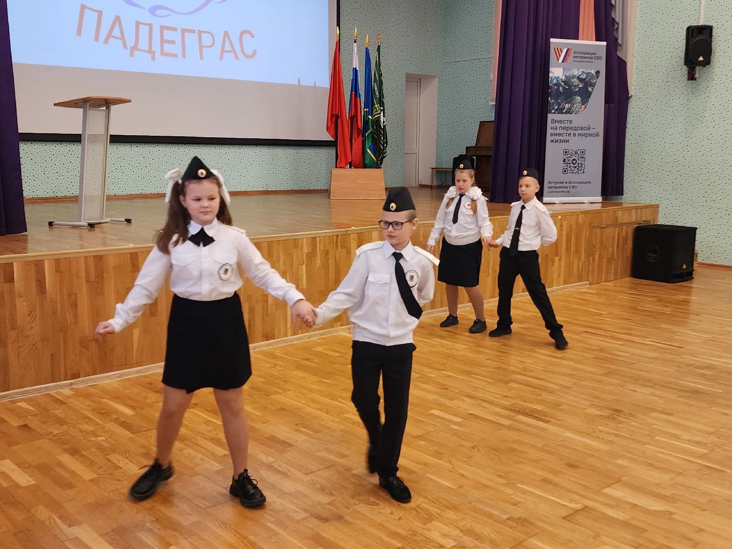 чехов, поселок любучаны , средняя школа, предкадетский класс, посвящение в предкадеты, клятва, награждение, артем чурилов, программа герои подмосковья,