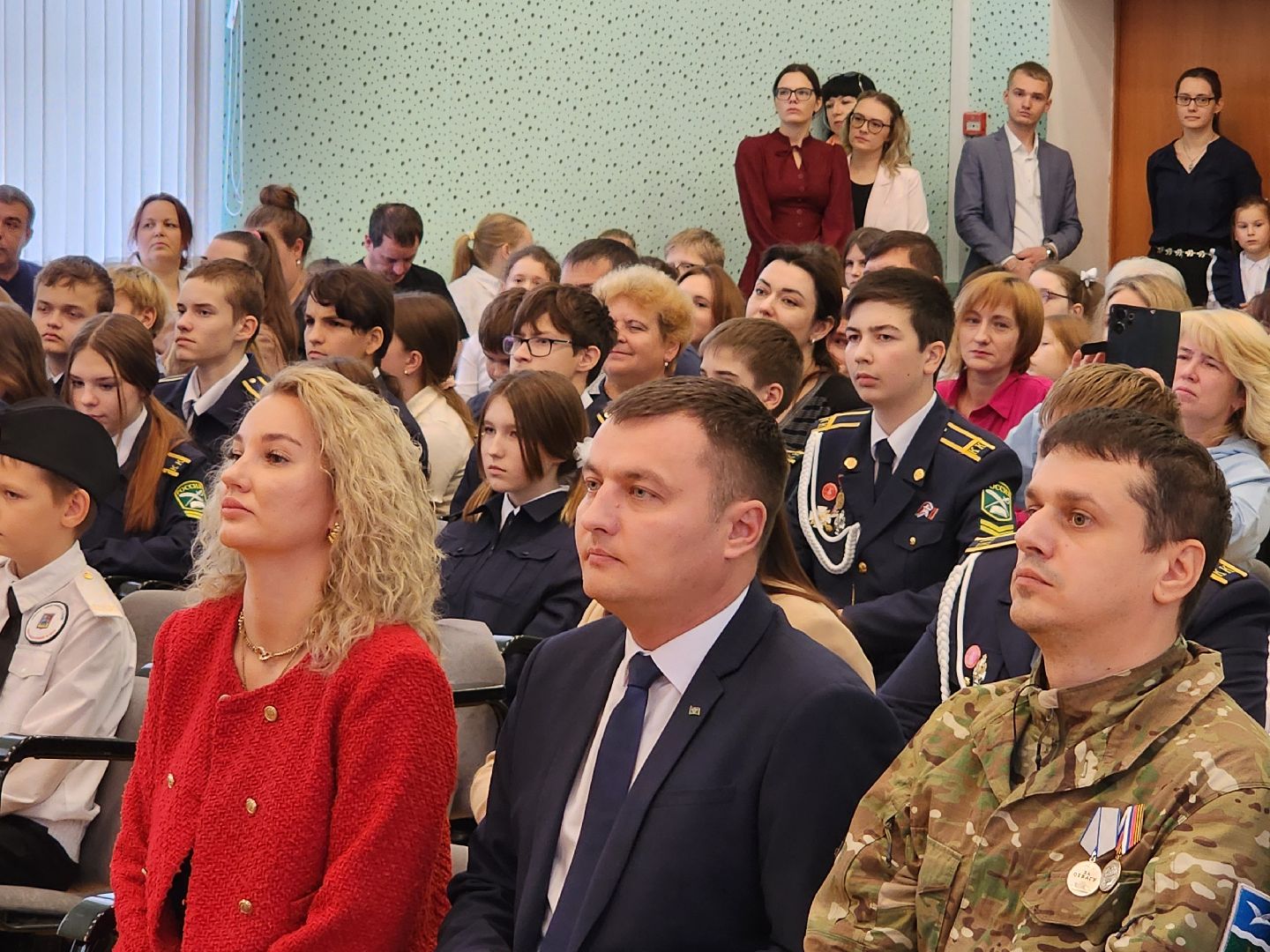 чехов, поселок любучаны , средняя школа, предкадетский класс, посвящение в предкадеты, клятва, награждение, артем чурилов, программа герои подмосковья,