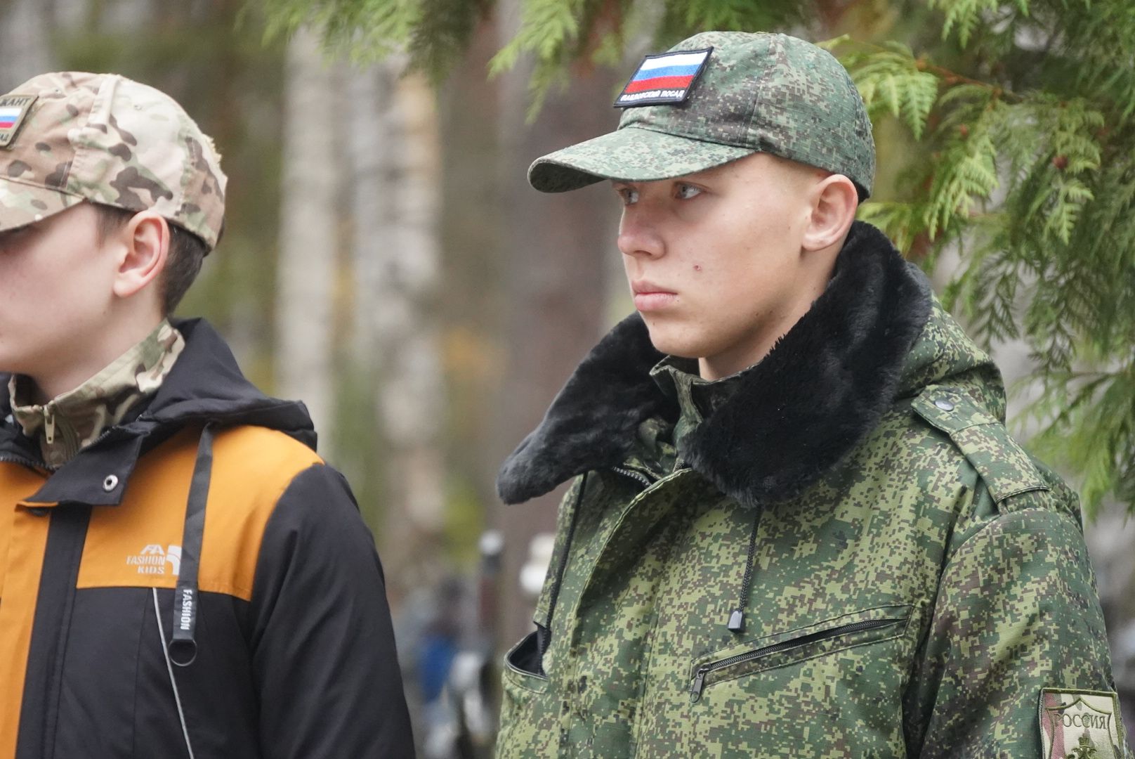 Павловский Посад , гуманитарная помощь, Школьник,