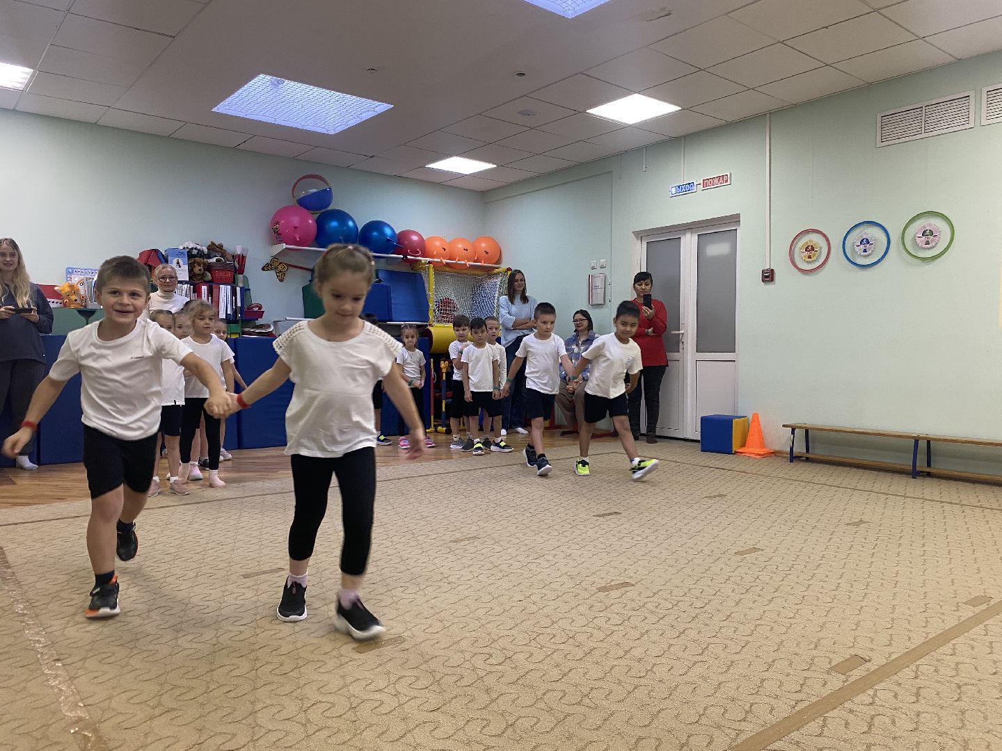 день народного единства, 4 ноября праздник, дошкольное воспитание, школа Перспектива, предшкола,