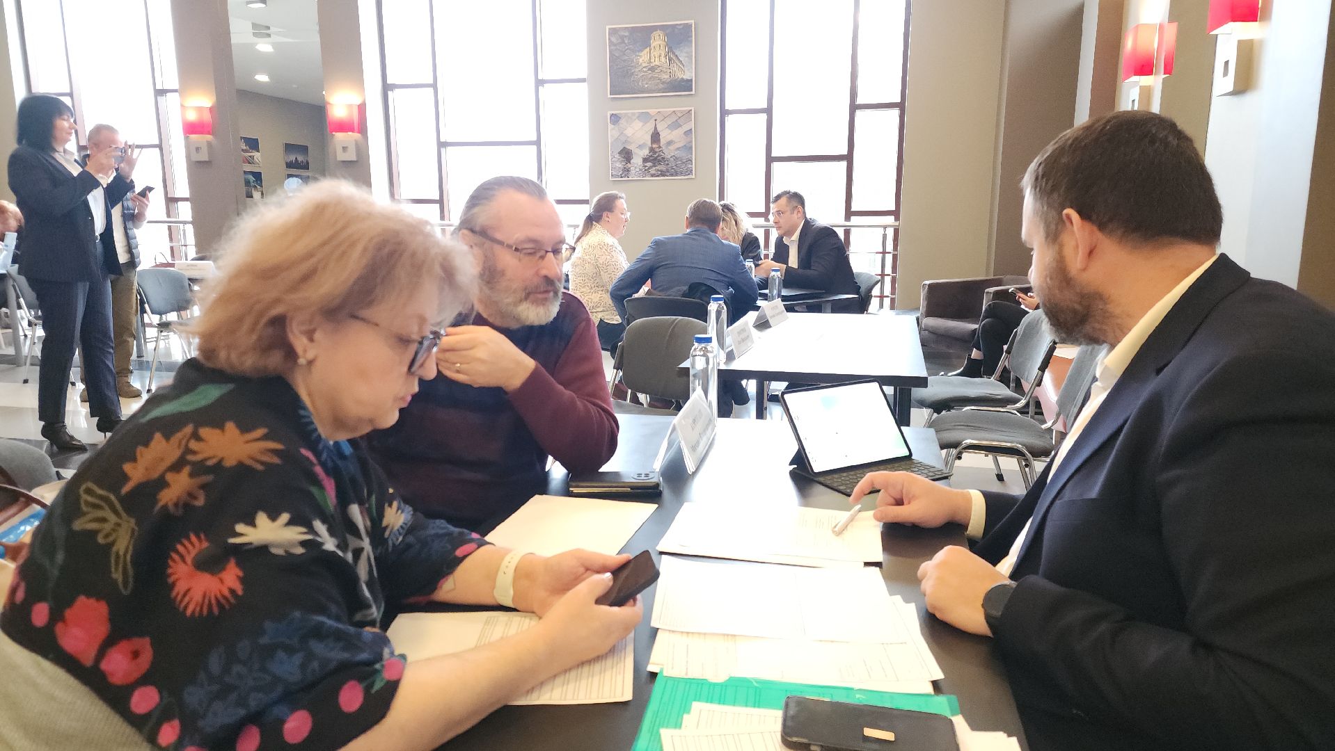 выездная администиация, Звенигород, Общество , личный прием жителей, школьные автобусы,