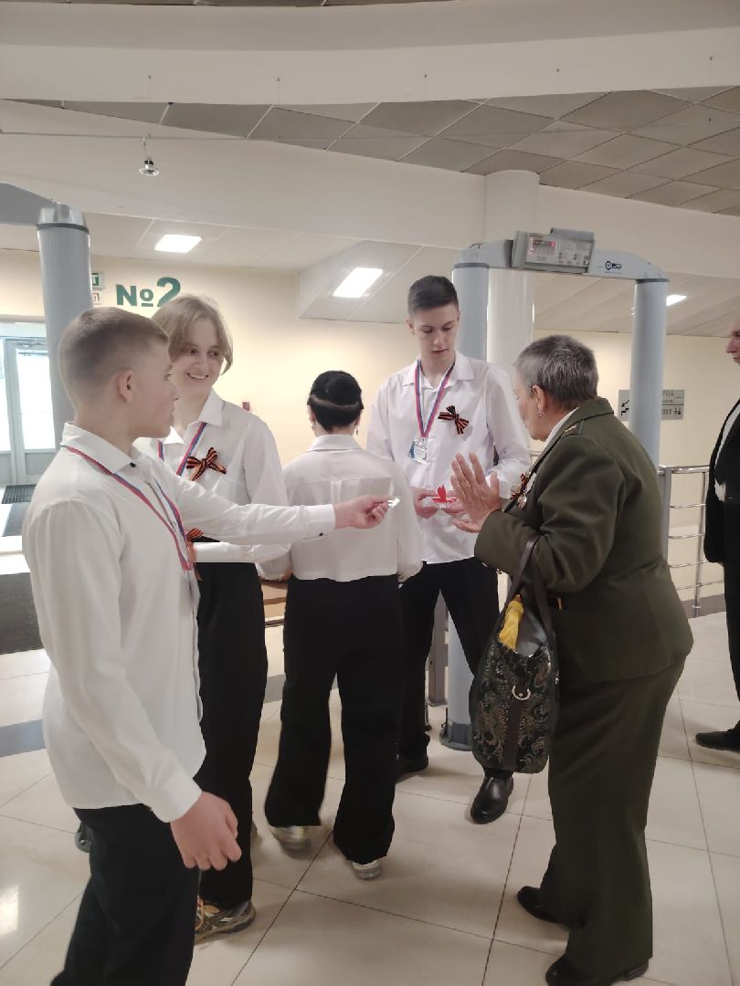 Общество , Волонтеры , Экология , Соцзащита ,День волонтера ,