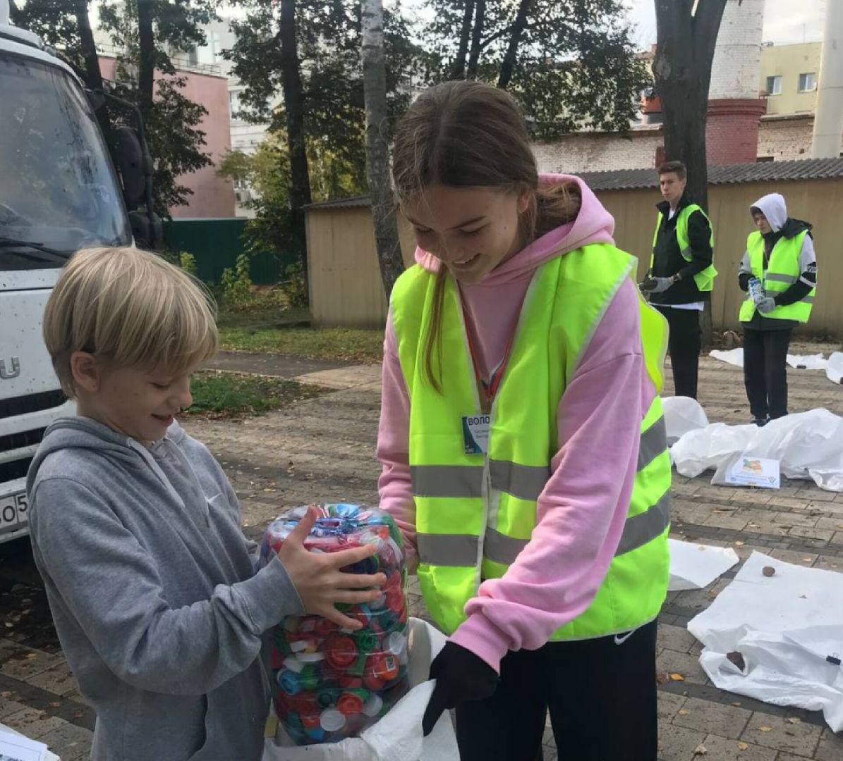Общество , Волонтеры , Экология , Соцзащита ,День волонтера ,
