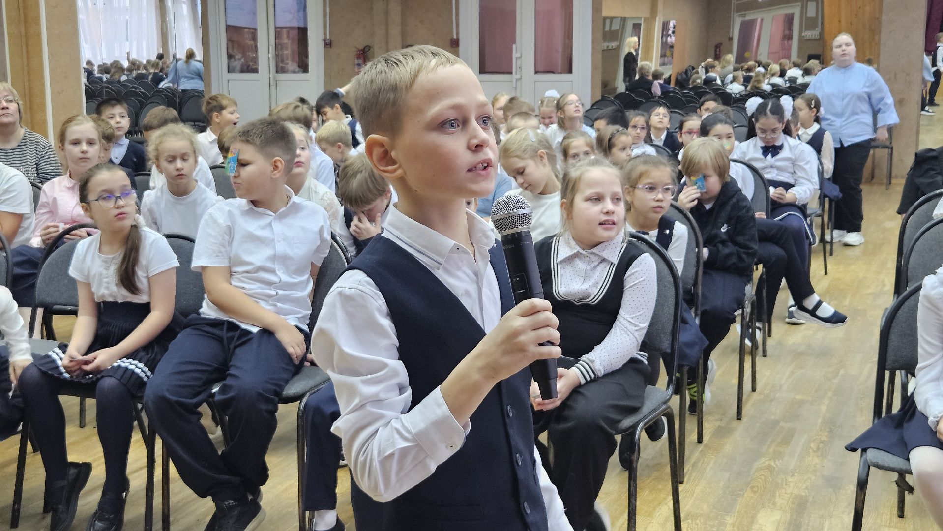 долгопрудный, дети,  россети, россети московский регион,гимназия 13, гимназия 13 в долгопрудном, школьники,