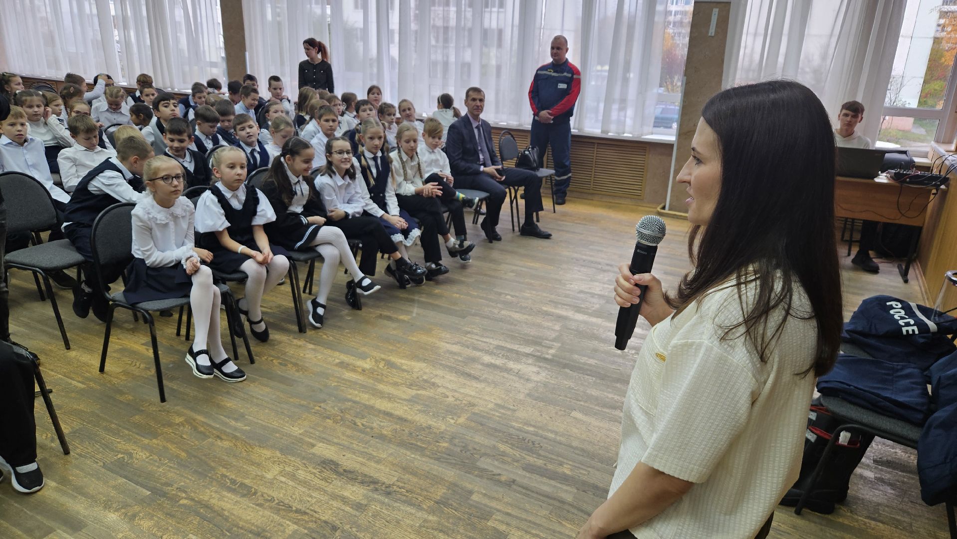 долгопрудный, дети,  россети, россети московский регион,гимназия 13, гимназия 13 в долгопрудном, школьники,