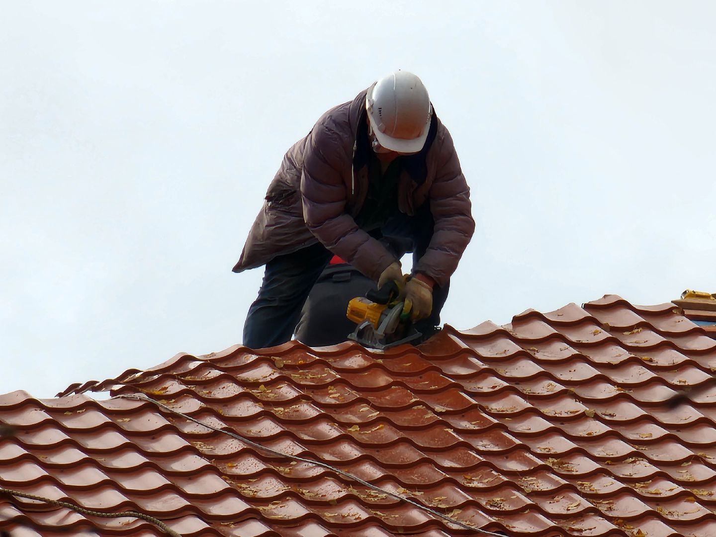 чехов, улица чехова 27, центр детского творчества, капитальный ремонт, реконструкция, обновление, замена кровельного покрытия, капремонт кровли, двускатная крыша, гидроизоляция,  теплоизоляция, фасадные работы, утепление фасада, новые строительные материалы,госпрограмма московской области,