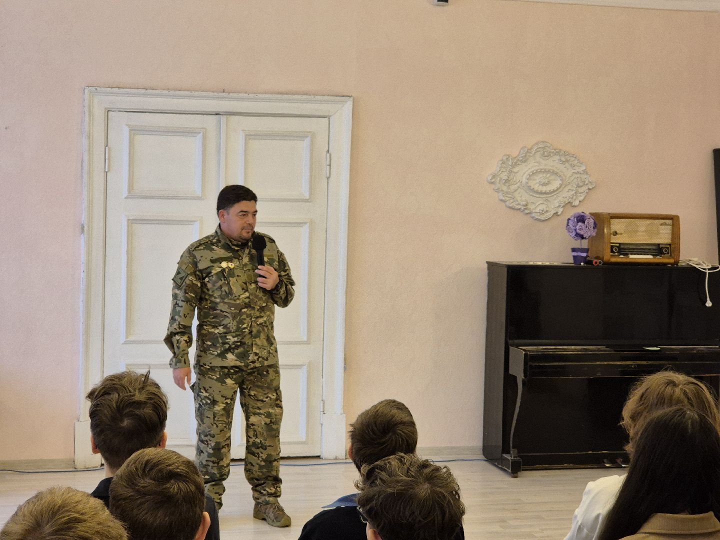 демиховский дворец культуры, встреча с участником сво, выставка поискового отряда,