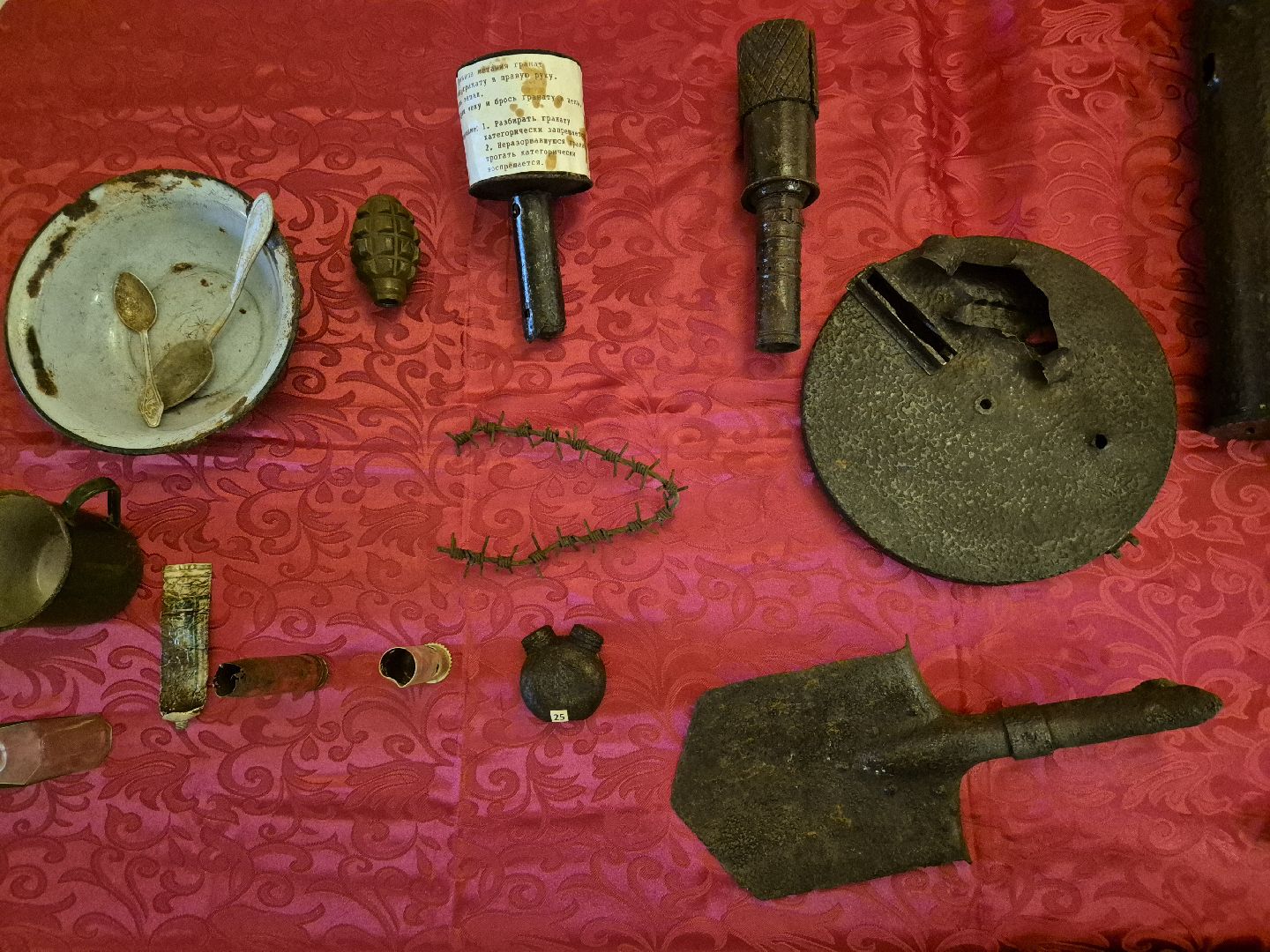 демиховский дворец культуры, встреча с участником сво, выставка поискового отряда,