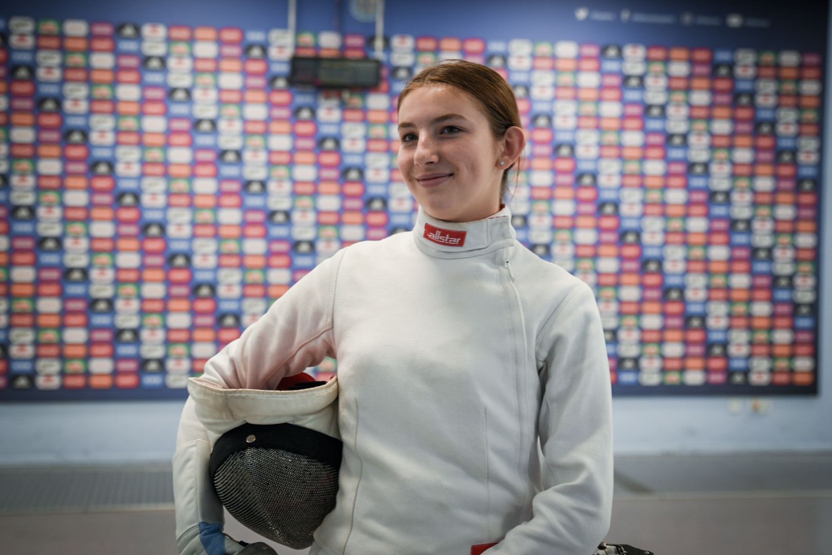 бронницы, фехтование в бронницах, виктория раменскова, золотая медаль бронницкой шпажистки, спортивная школа олимпийского резерва в бронницах, сшор имееи сыроежкина в бронницах,