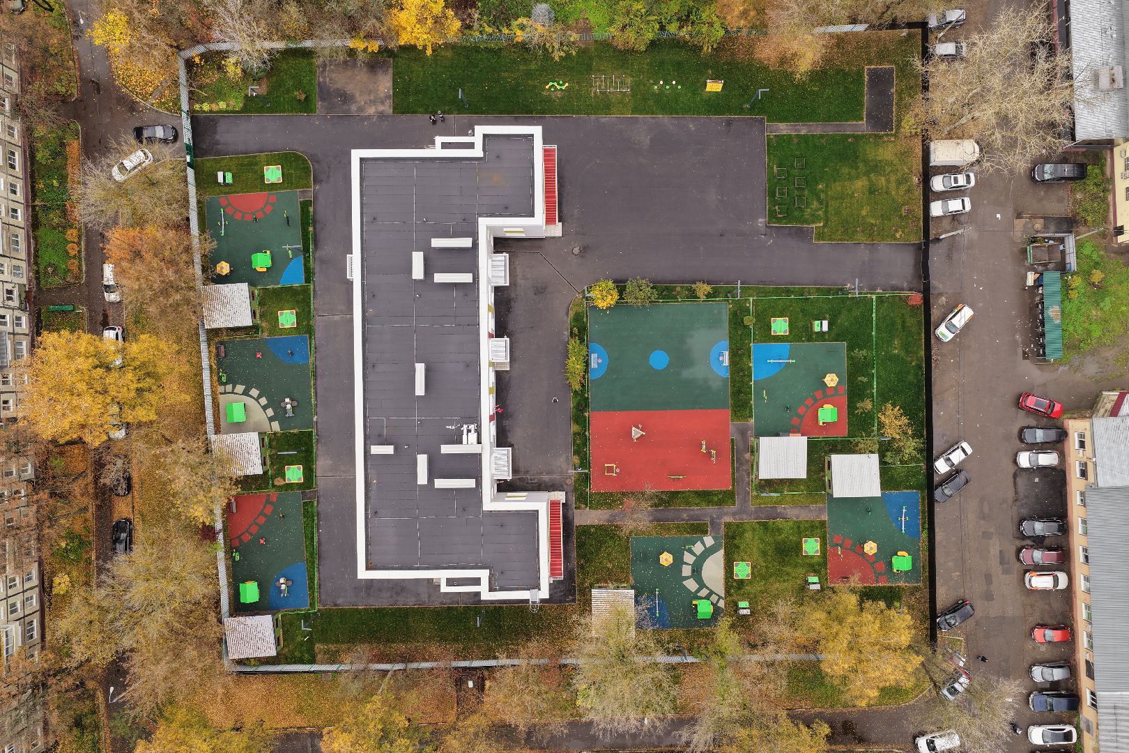 видео с коптера, детский сад малыш,