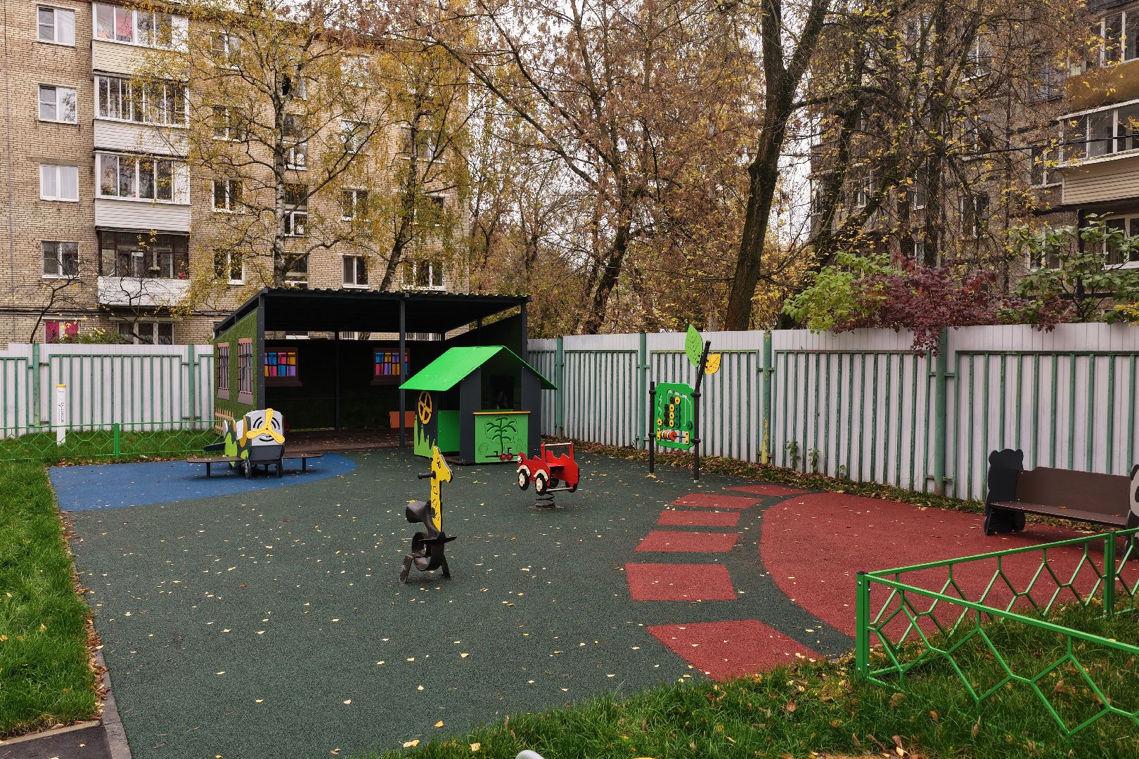 видео с коптера, детский сад малыш,