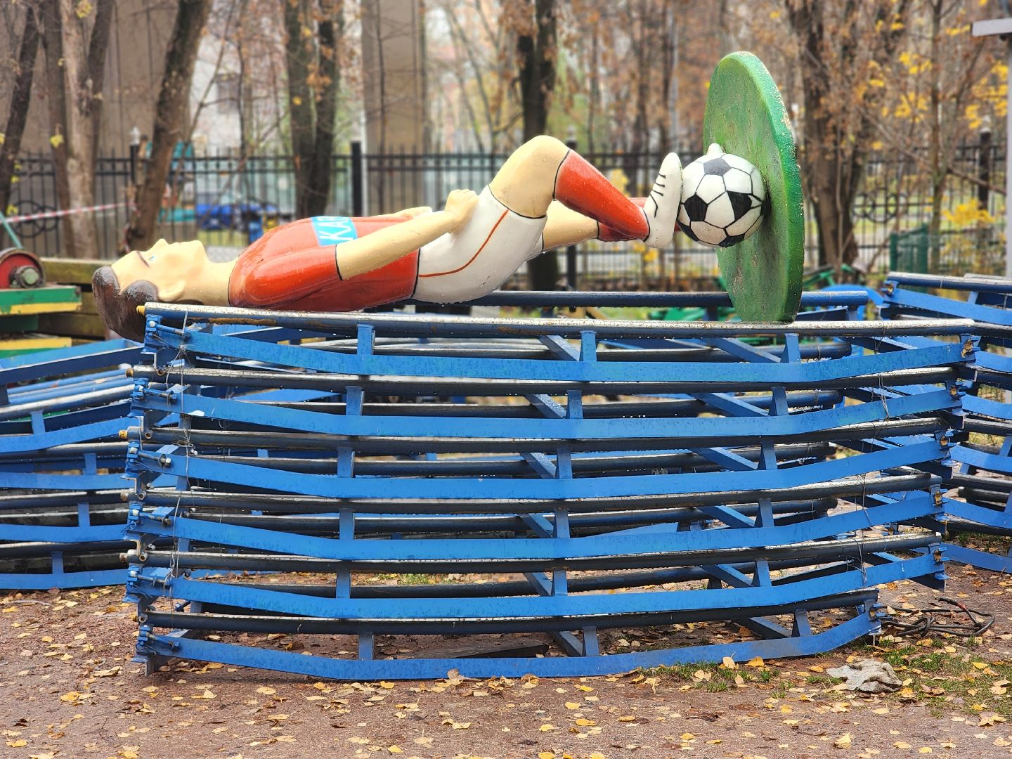 королёв, центральный городской парк в королеве ,  аттракционы, сезон развлечений 2025,