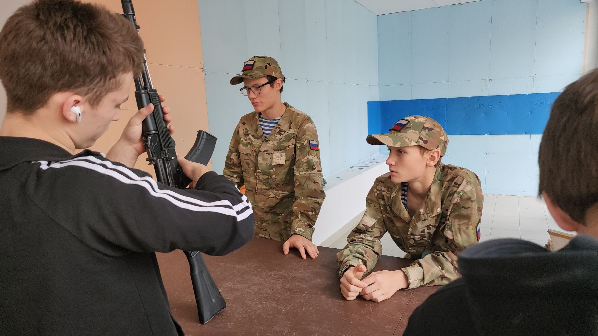 юнармеец, щёлково, молодежный форум, сборка автомата,