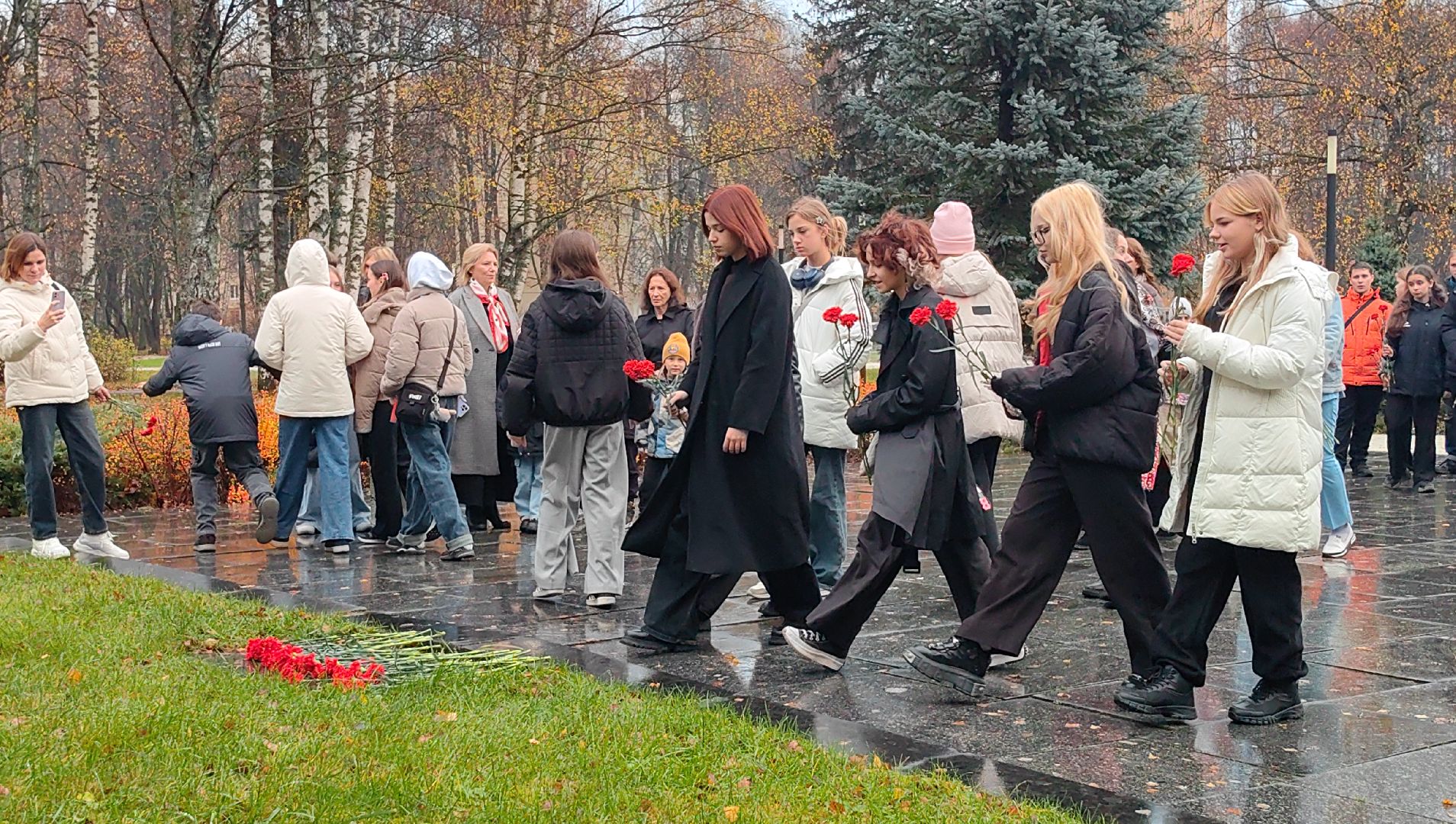 мариуполь, ДНР,  спектакль, ввс монино, музей,